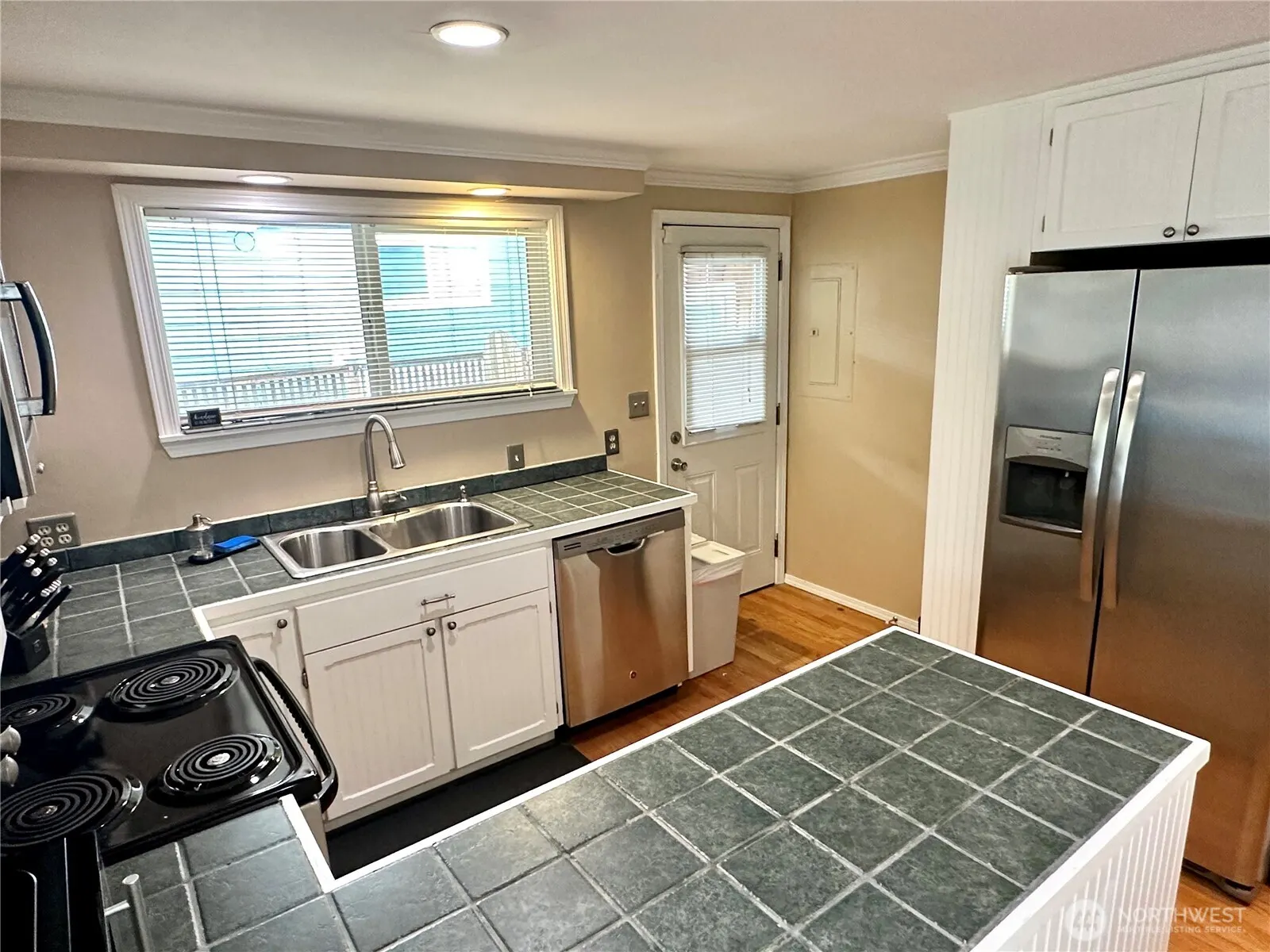 14019 Wayne Place N, Seattle, WA 98133