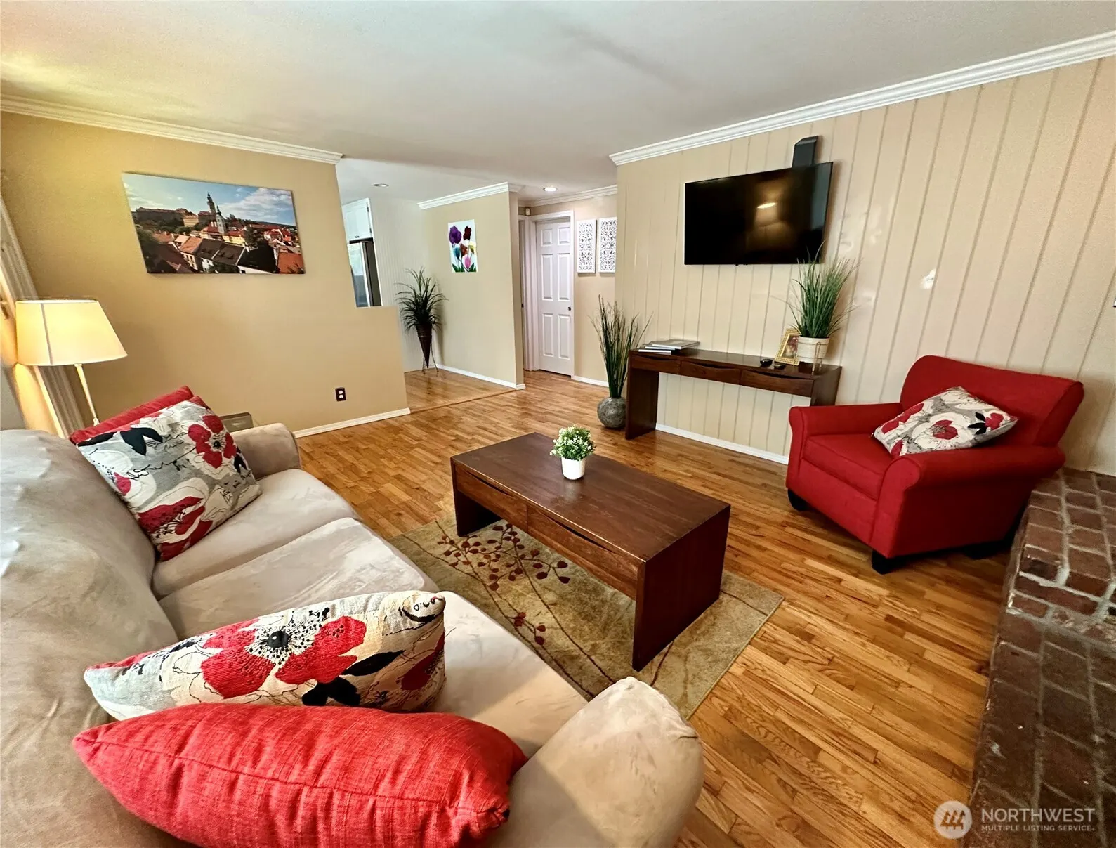 14019 Wayne Place N, Seattle, WA 98133