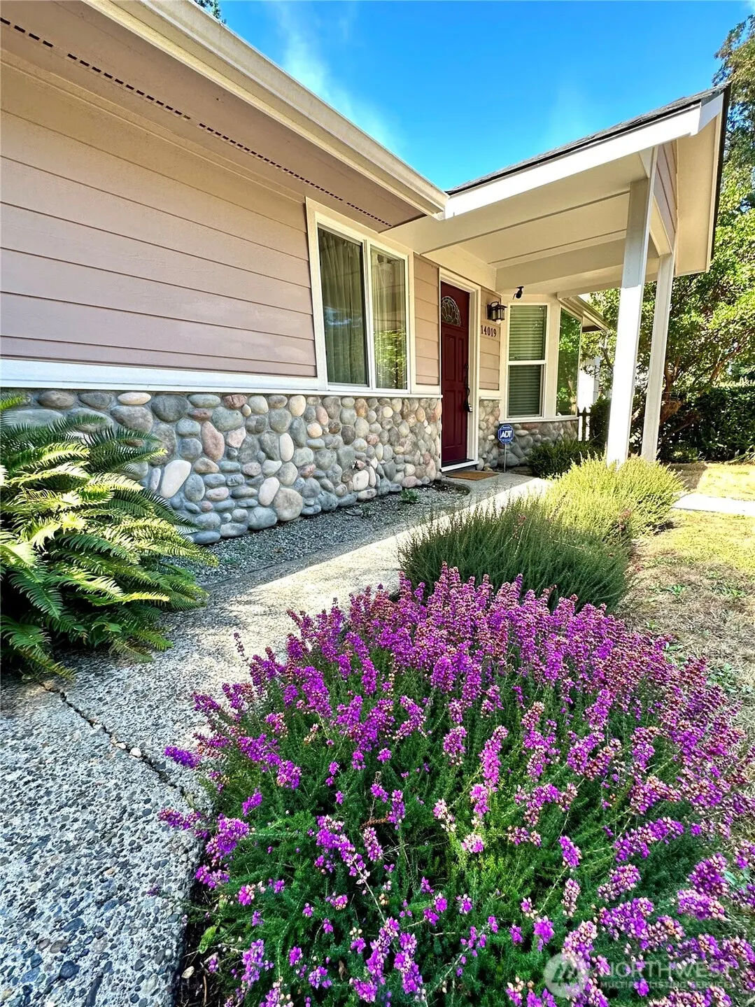 14019 Wayne Place N, Seattle, WA 98133