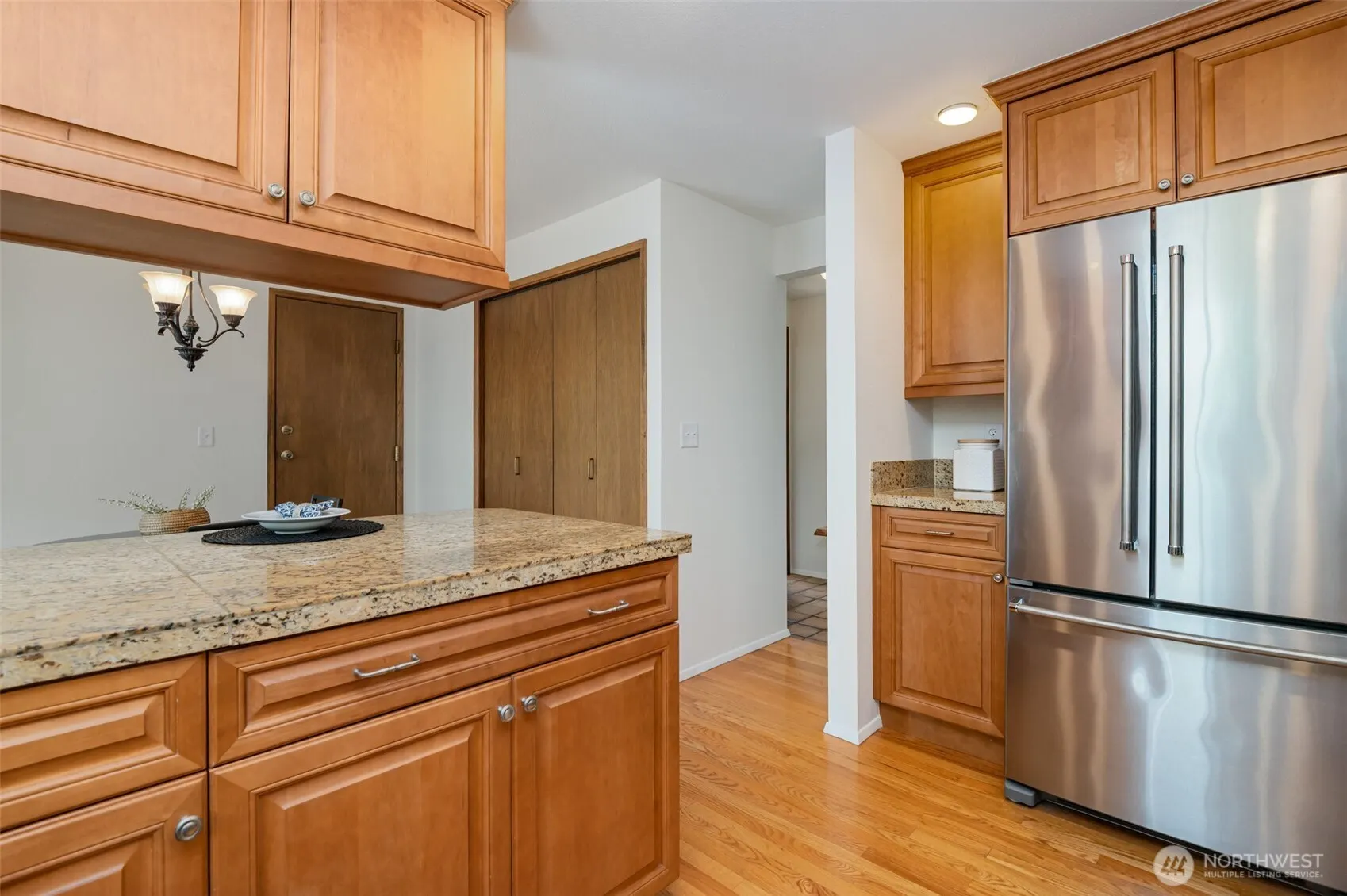 6555 159th Avenue NE, Redmond, WA 98052
