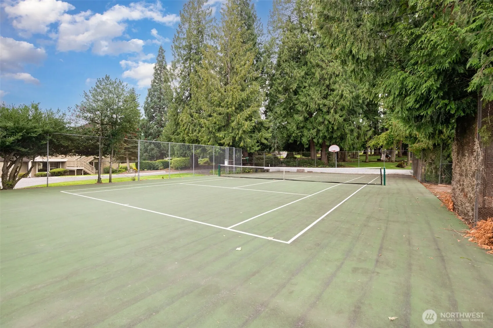 6555 159th Avenue NE, Redmond, WA 98052
