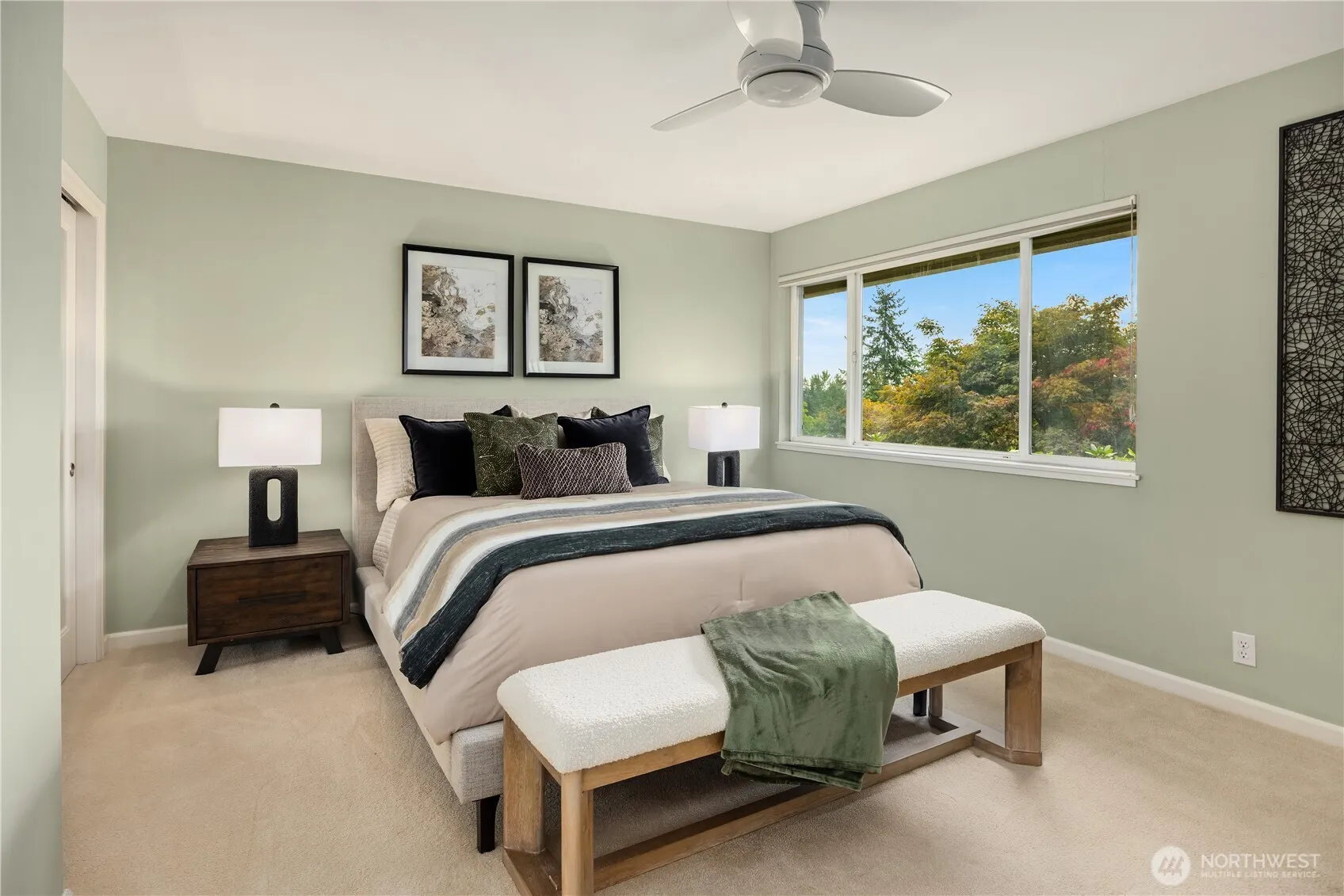 1627 121st Avenue SE, Bellevue, WA 98005