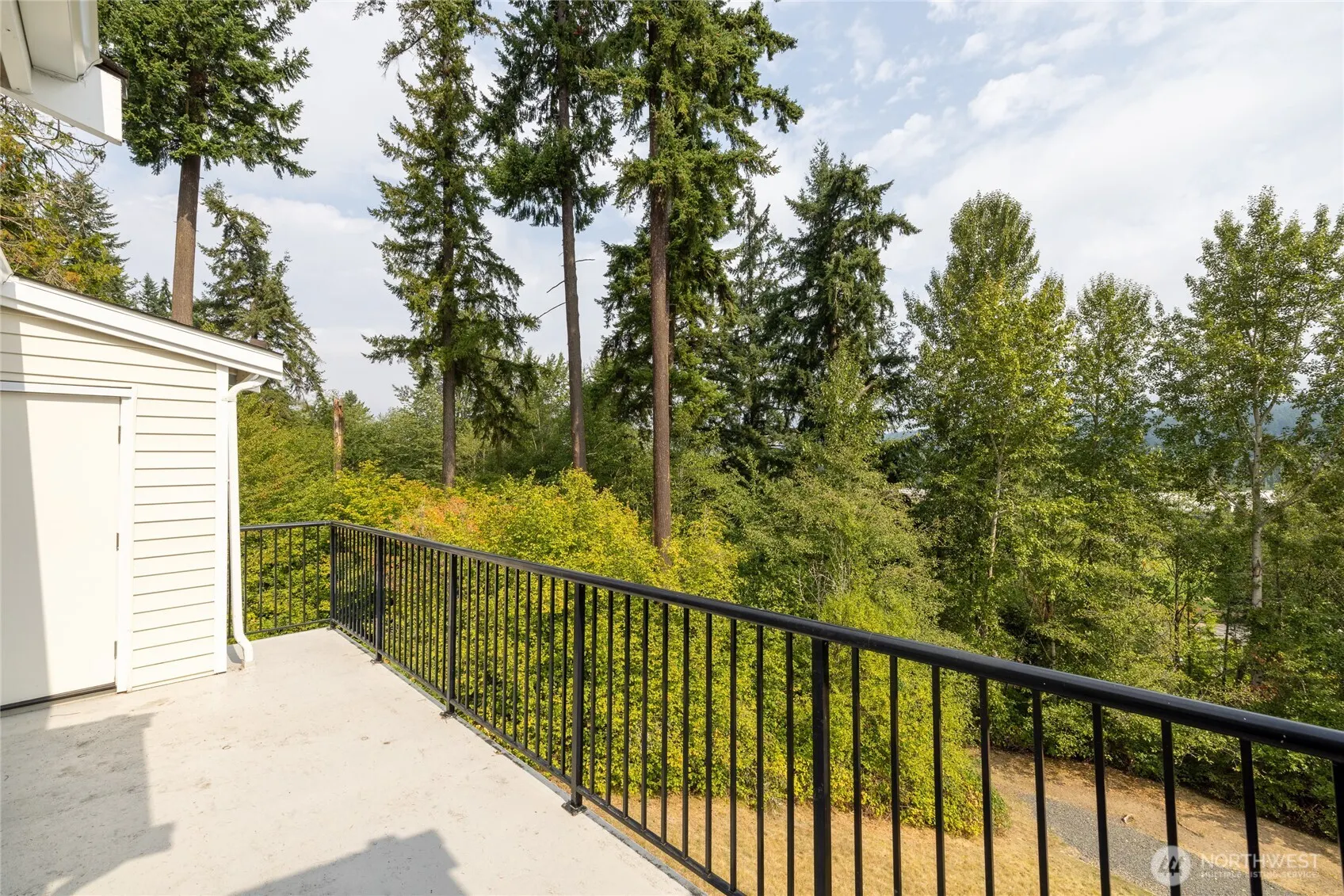 15606 134th Place NE #18B, Woodinville, WA 98072