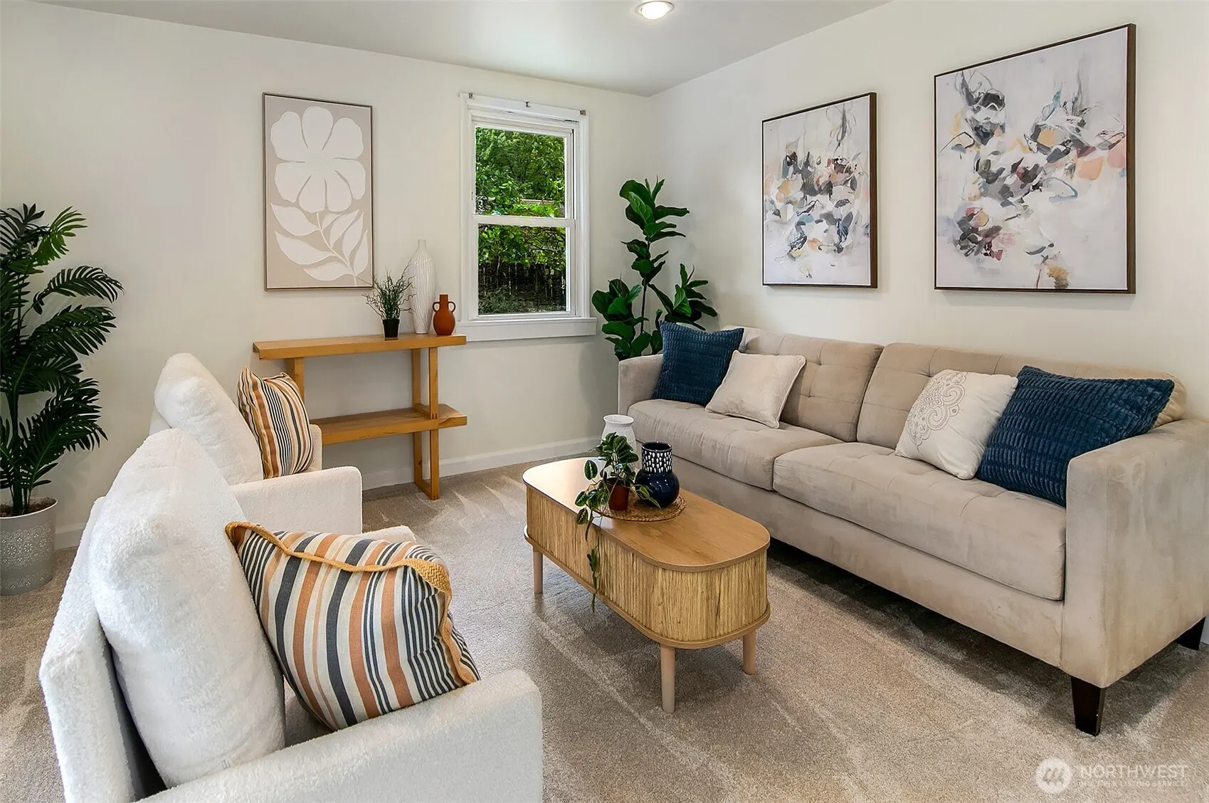 13753 Ashworth Avenue N, Seattle, WA 98133