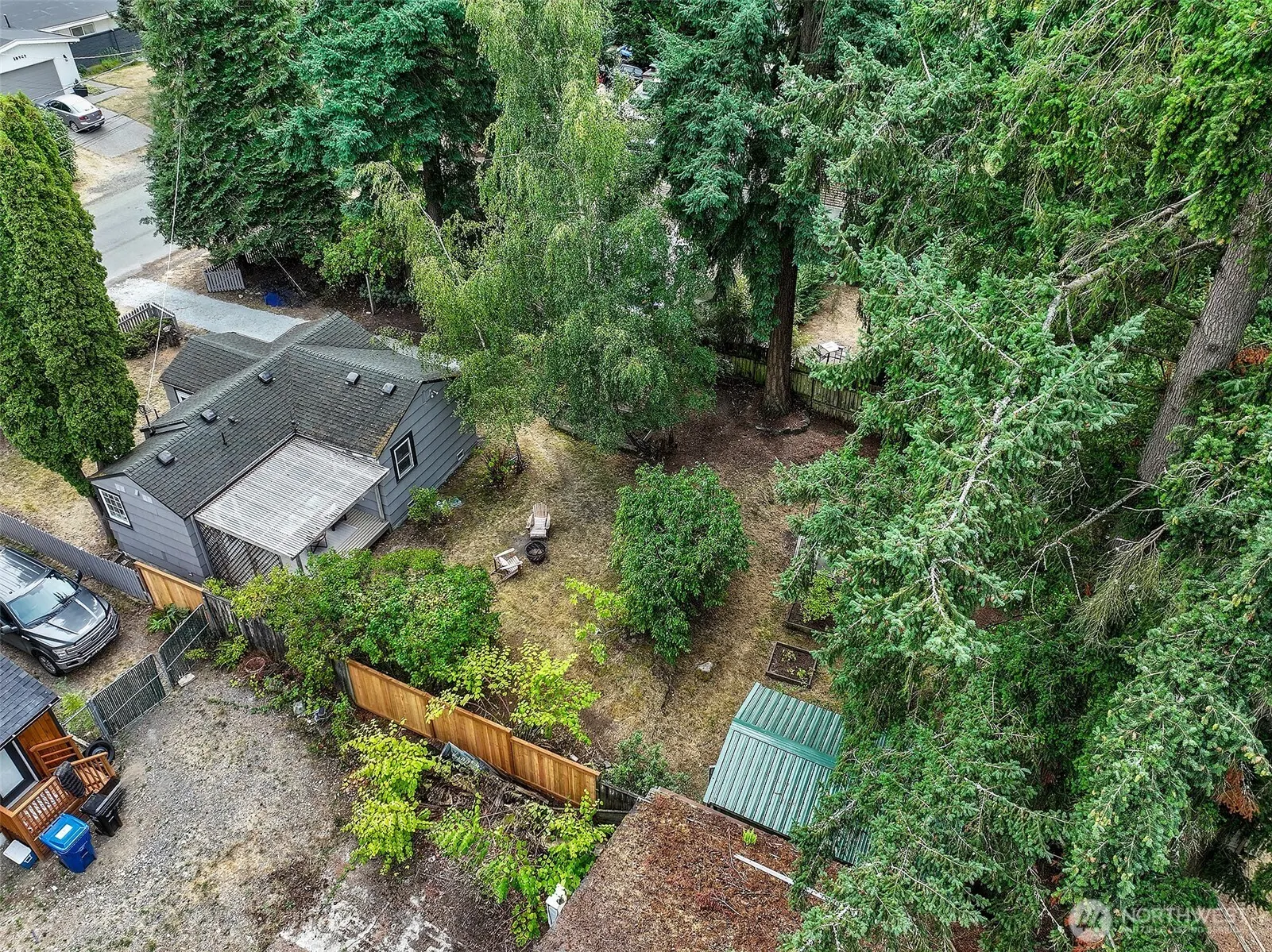 13753 Ashworth Avenue N, Seattle, WA 98133