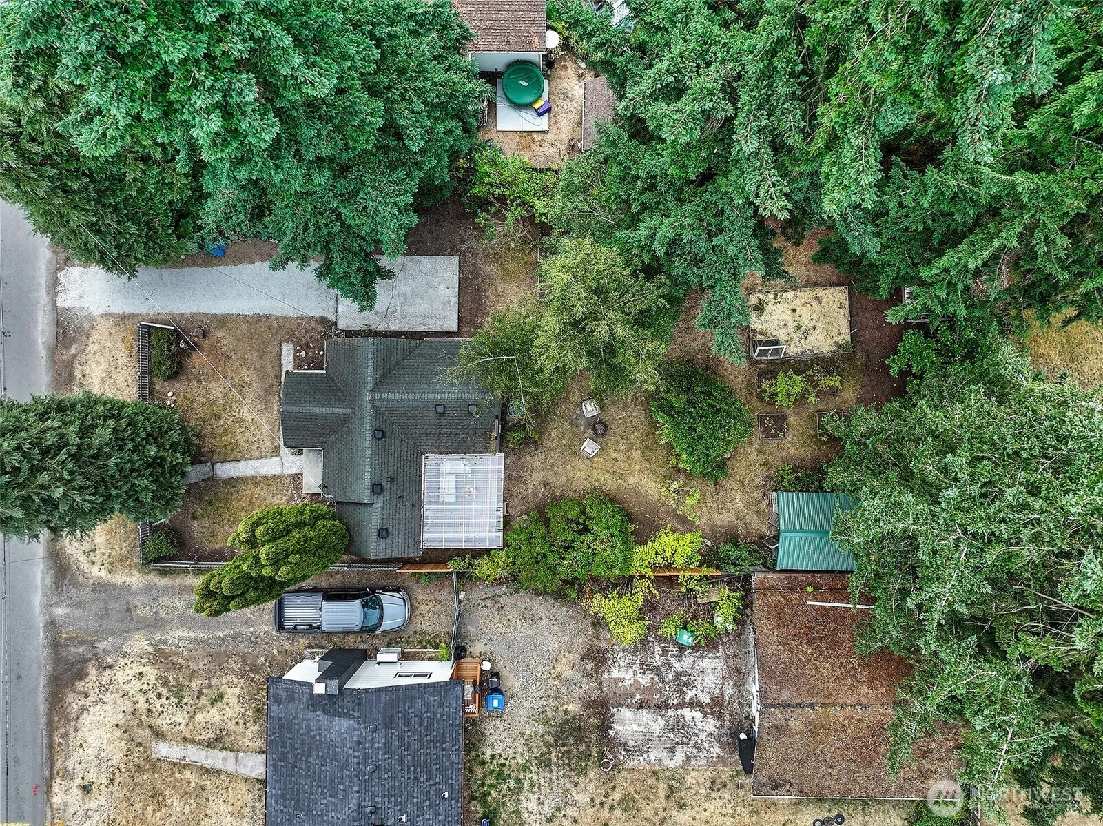 13753 Ashworth Avenue N, Seattle, WA 98133