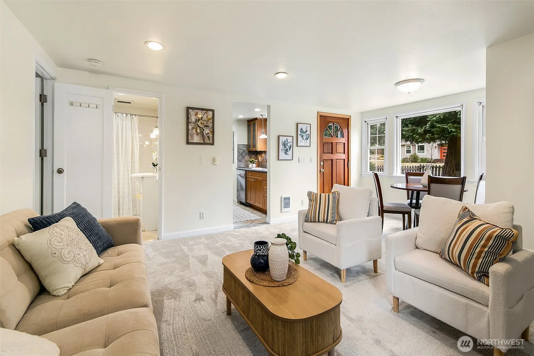 13753 Ashworth Avenue N, Seattle, WA 98133