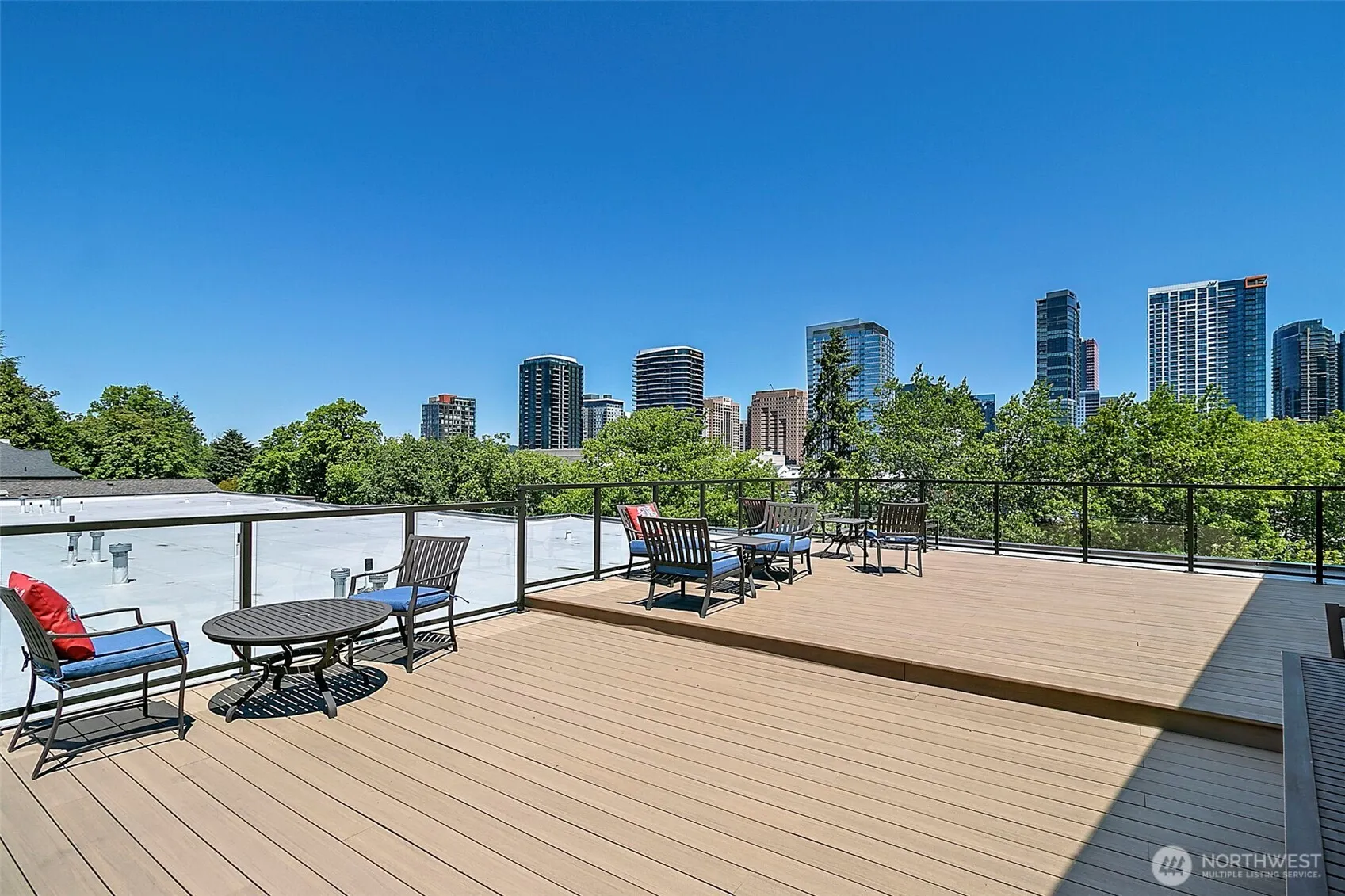 511 100th Avenue NE #107, Bellevue, WA 98004