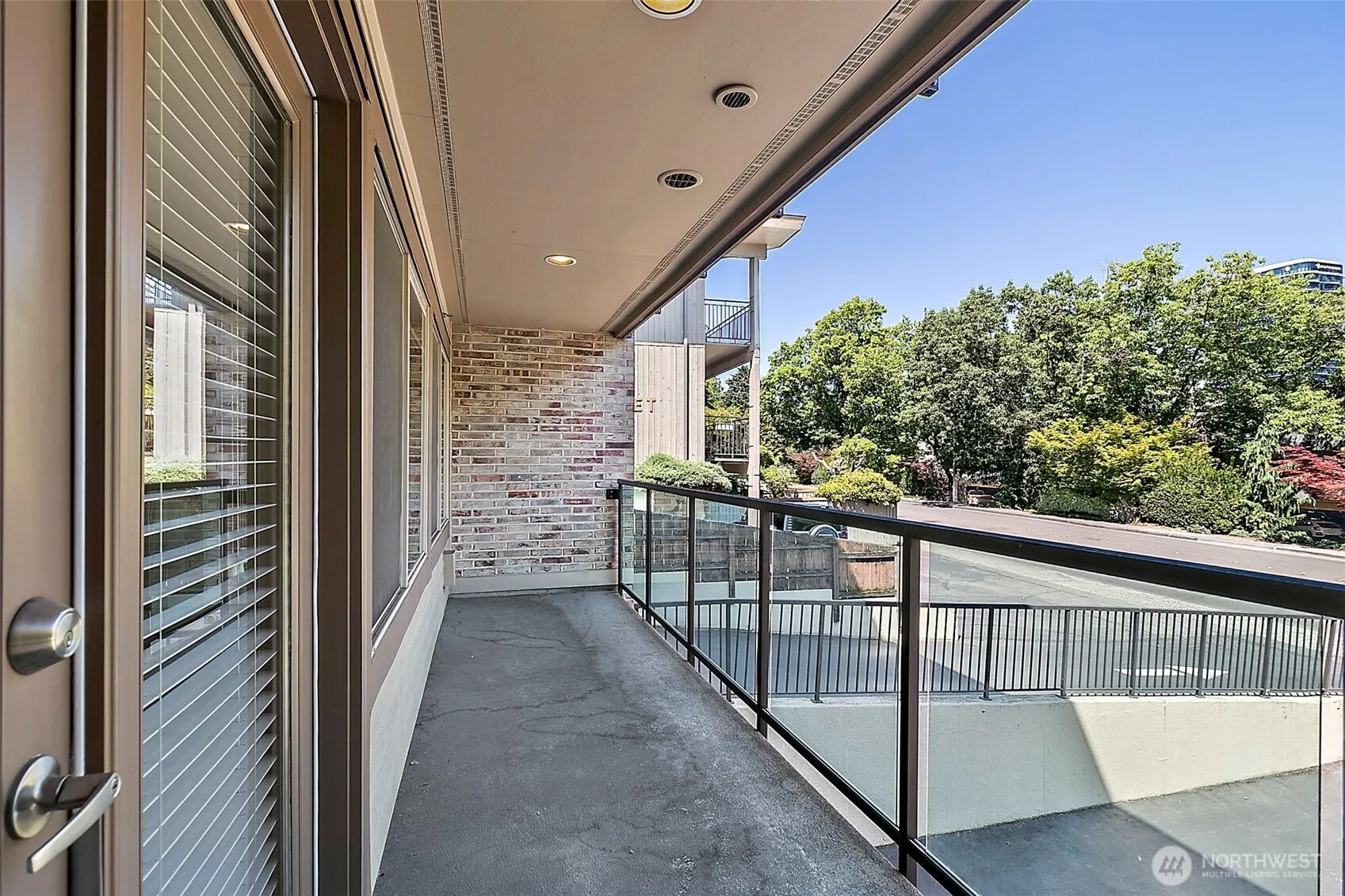 511 100th Avenue NE #107, Bellevue, WA 98004