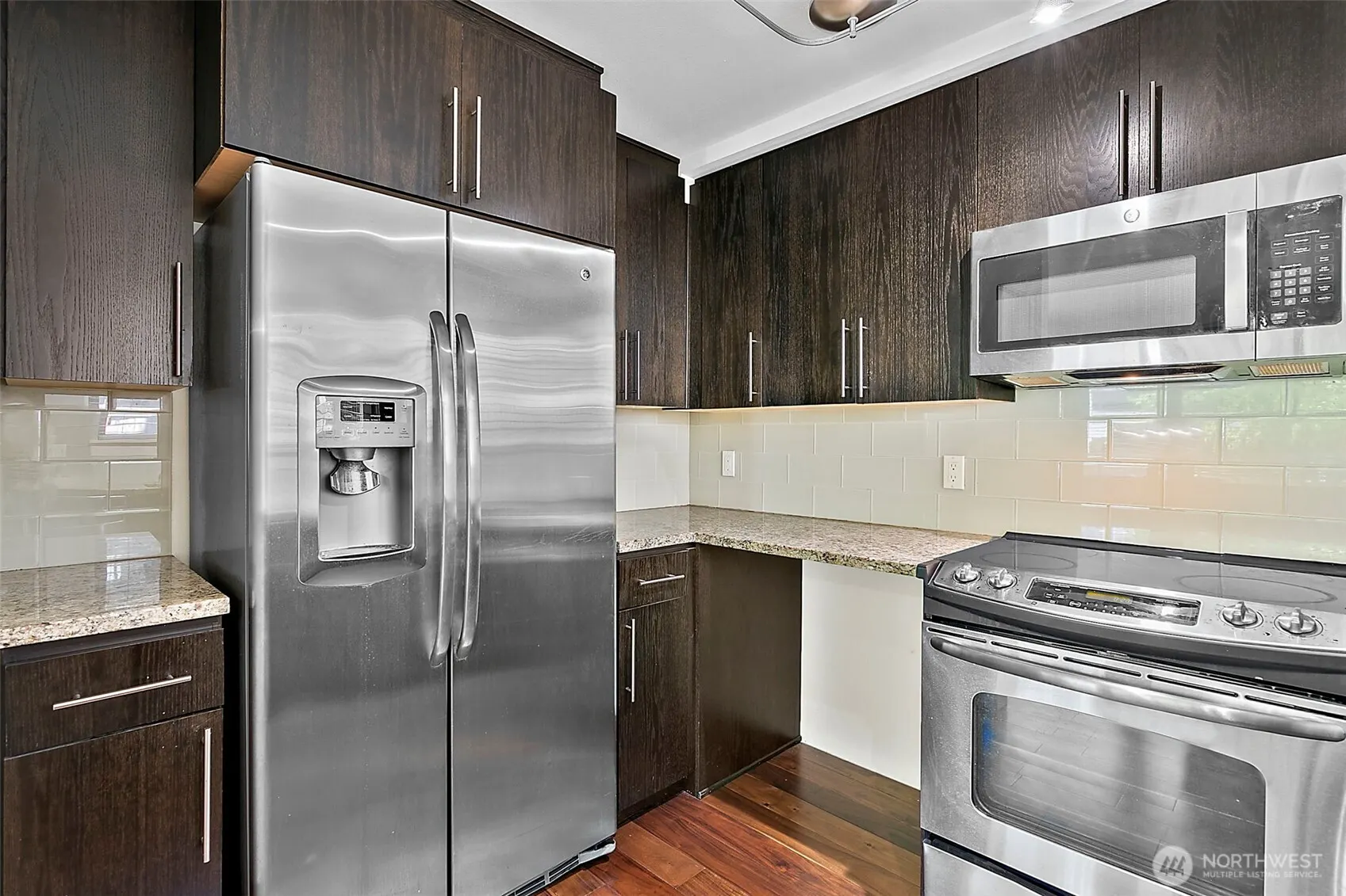 511 100th Avenue NE #107, Bellevue, WA 98004