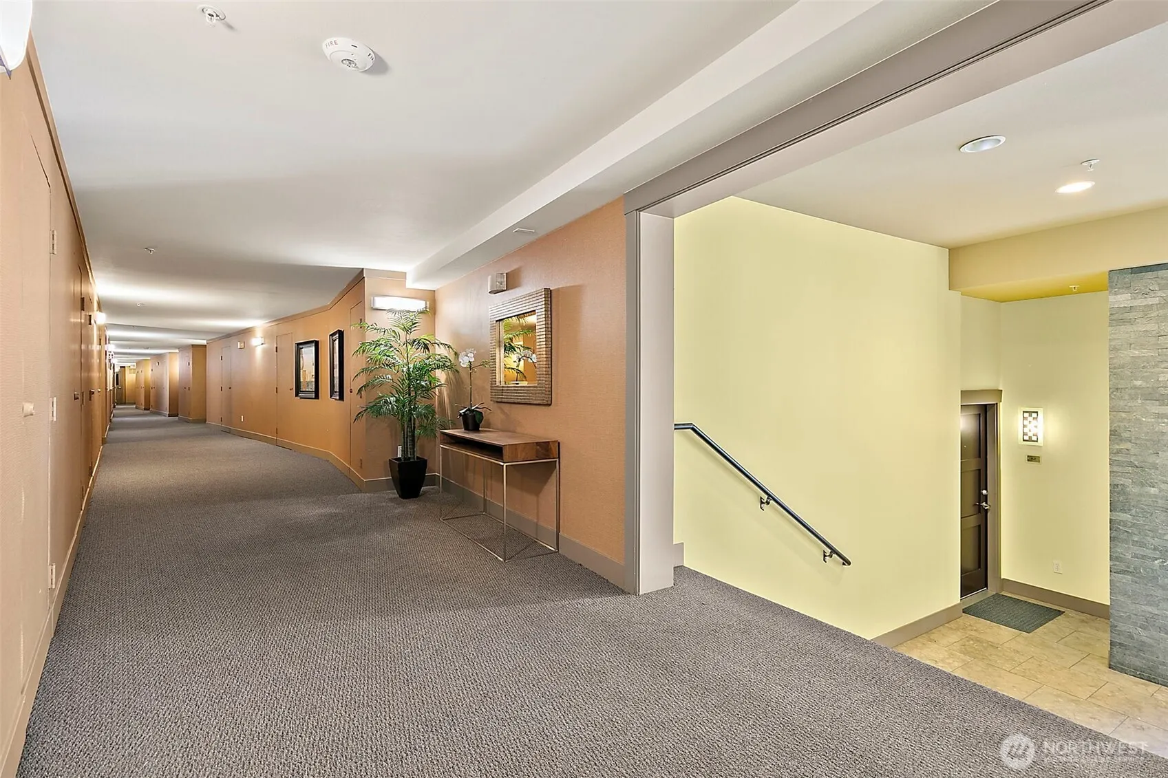 511 100th Avenue NE #107, Bellevue, WA 98004