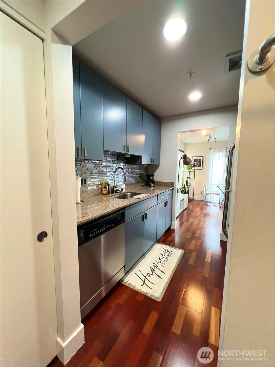 1711 E Olive Way #408, Seattle, WA 98102
