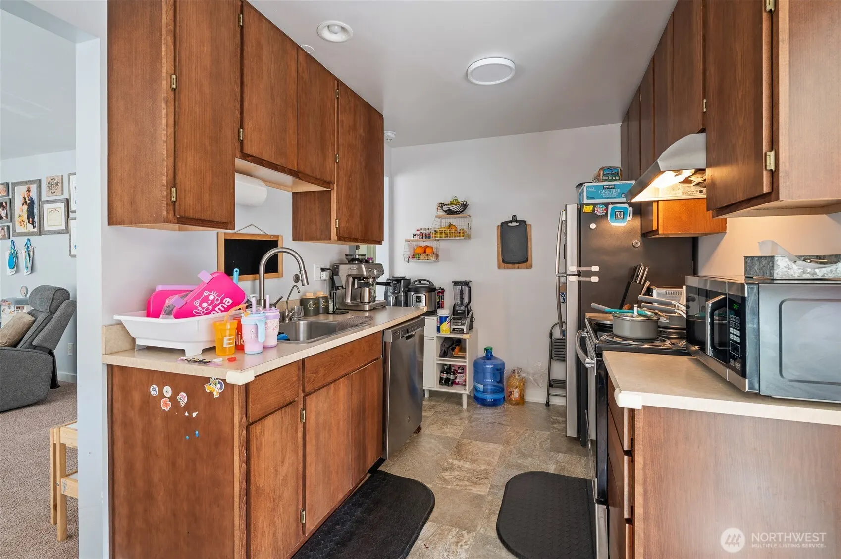 7919 Wallingford Avenue N, Seattle, WA 98103