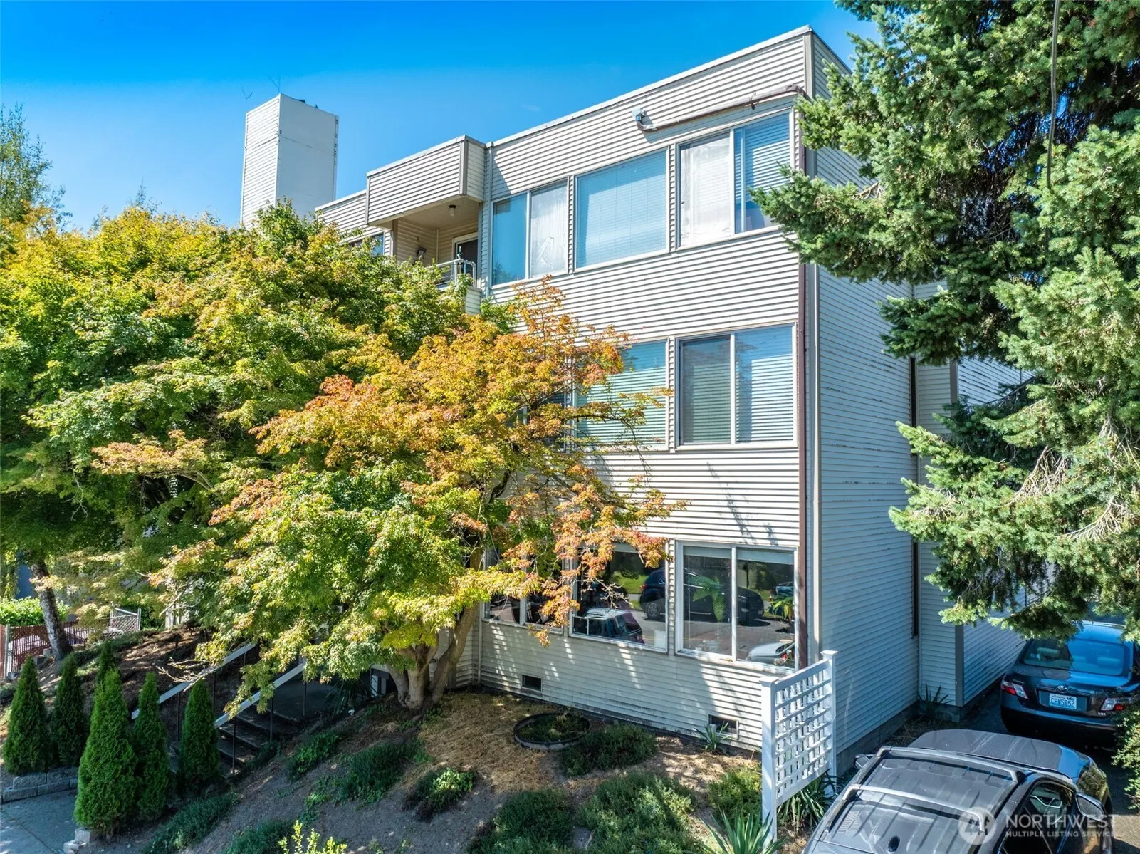 7919 Wallingford Avenue N, Seattle, WA 98103