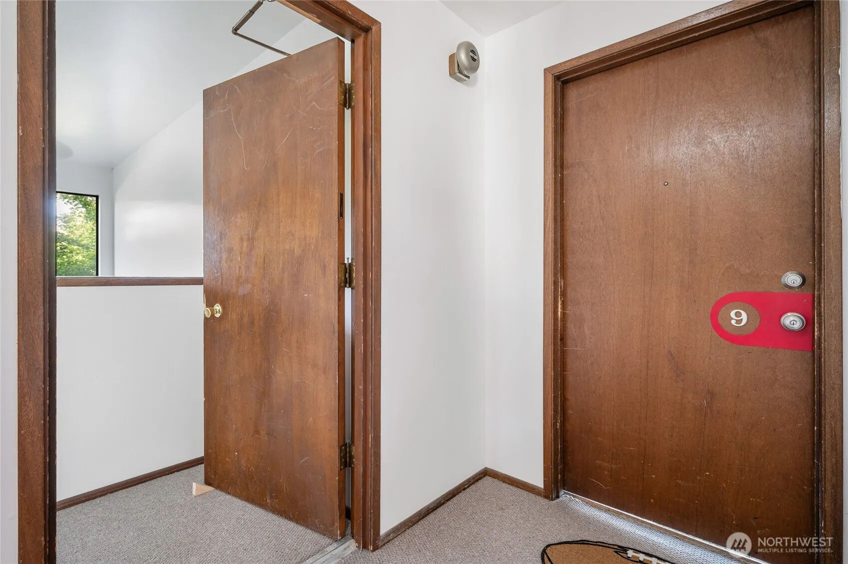 7919 Wallingford Avenue N, Seattle, WA 98103