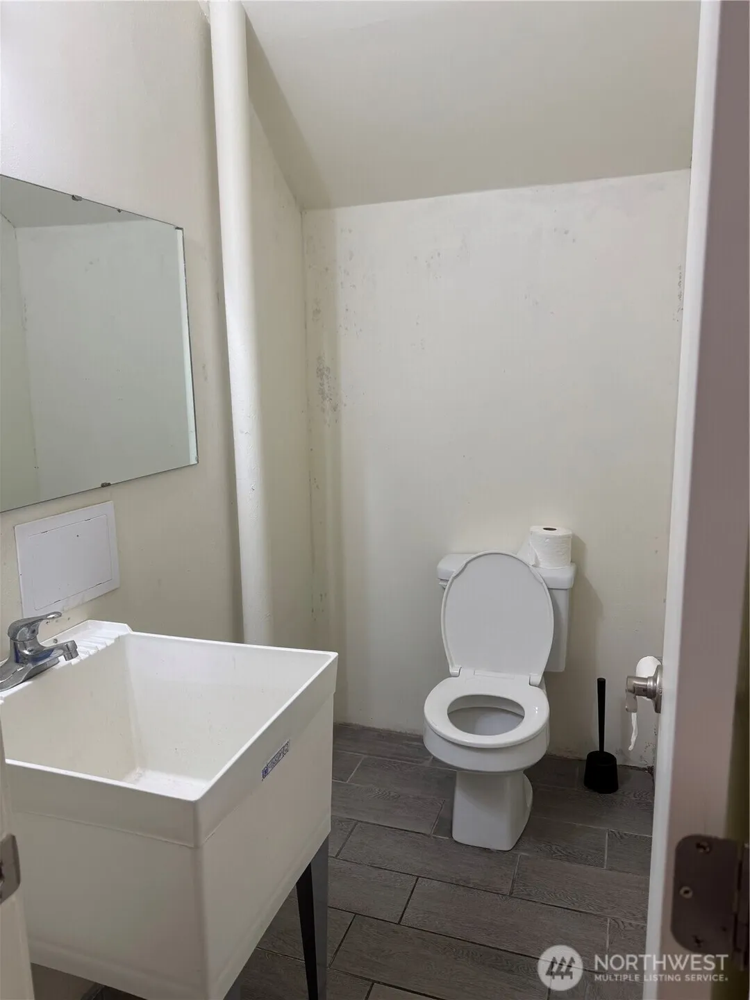 4210 Aurora Avenue N, Seattle, WA 98103