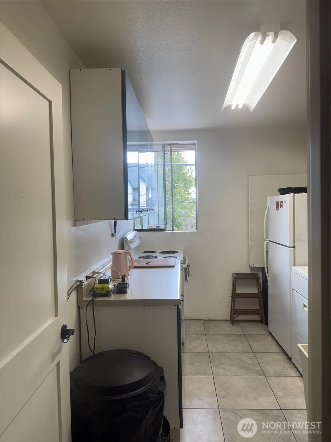 4210 Aurora Avenue N, Seattle, WA 98103