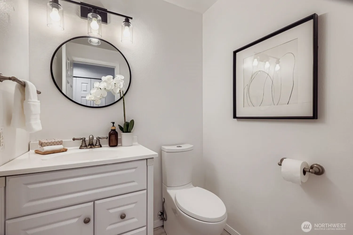 2702 203rd Street SW, Lynnwood, WA 98036