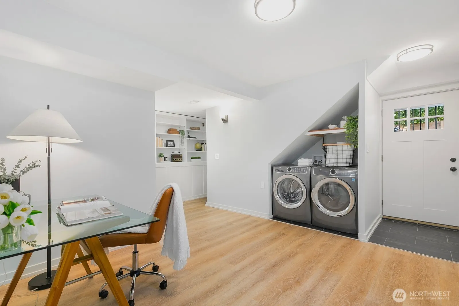 3247 Walnut Ave SW, Seattle, WA 98116