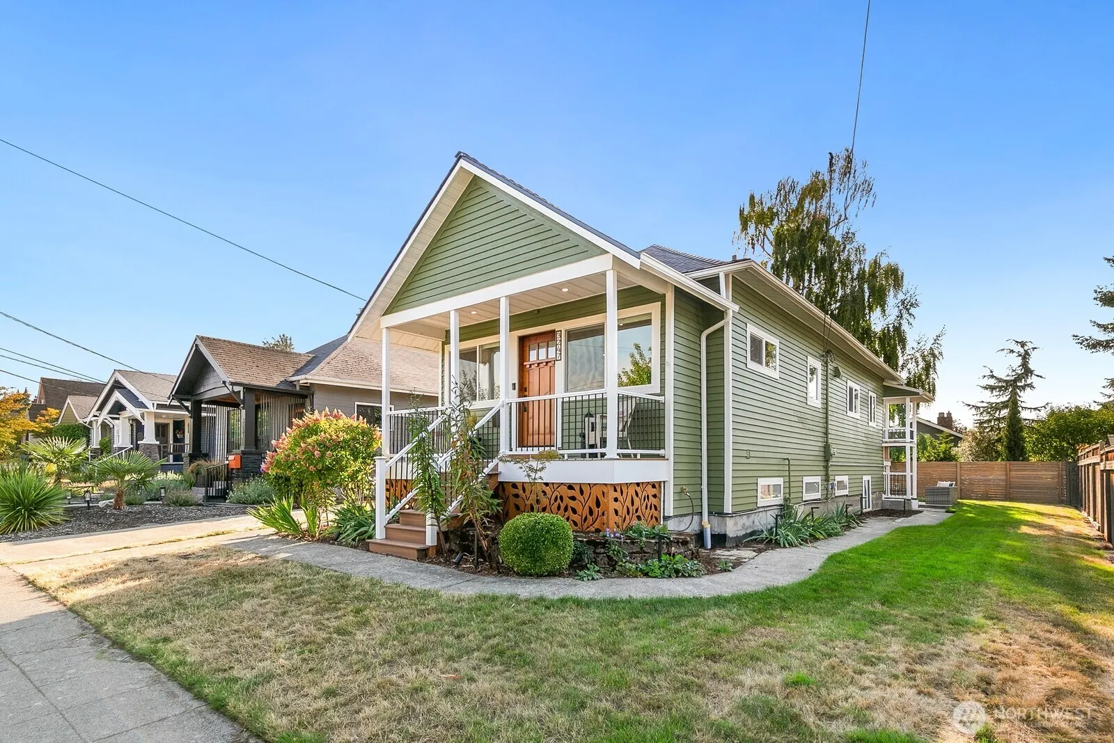 3247 Walnut Ave SW, Seattle, WA 98116