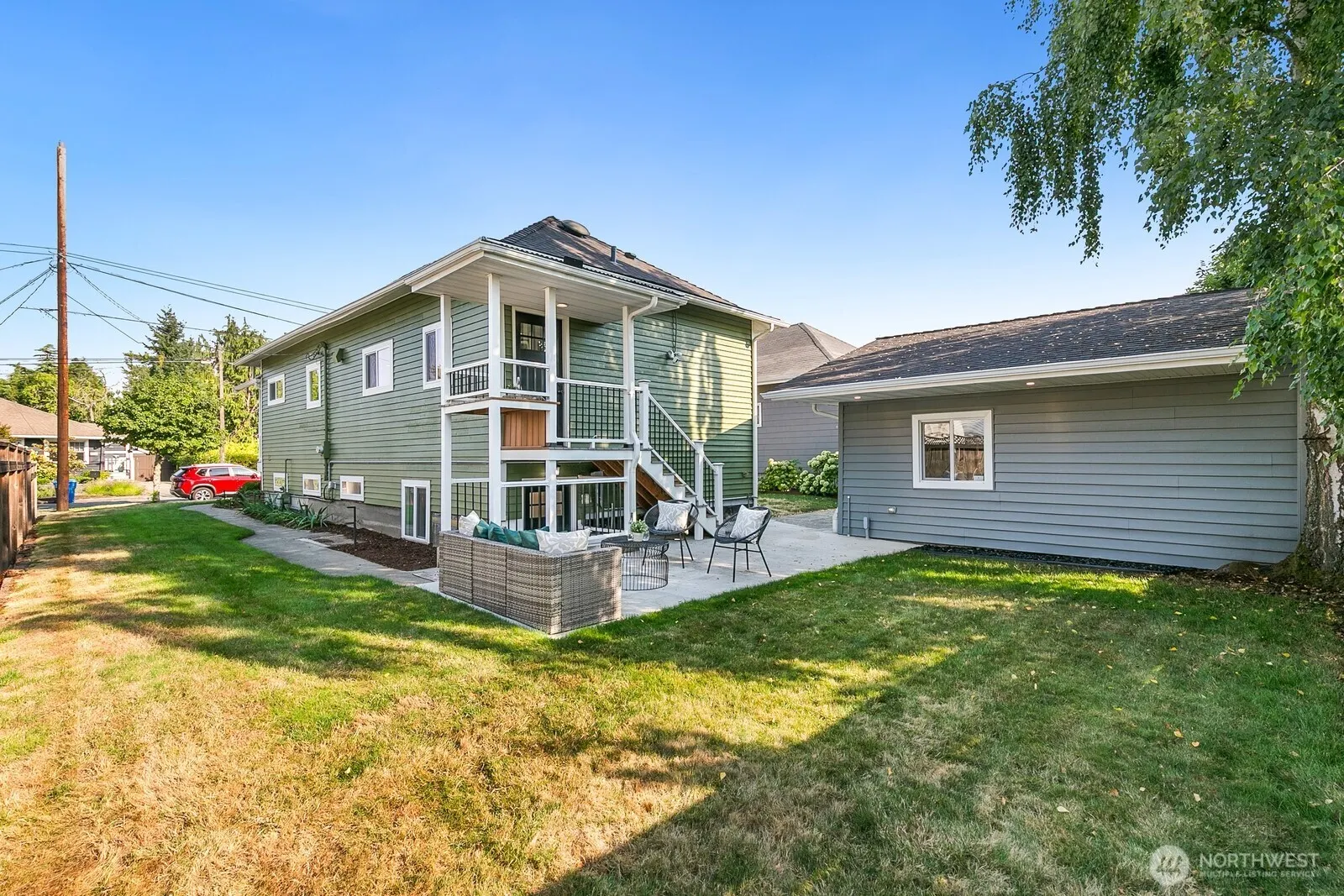 3247 Walnut Ave SW, Seattle, WA 98116