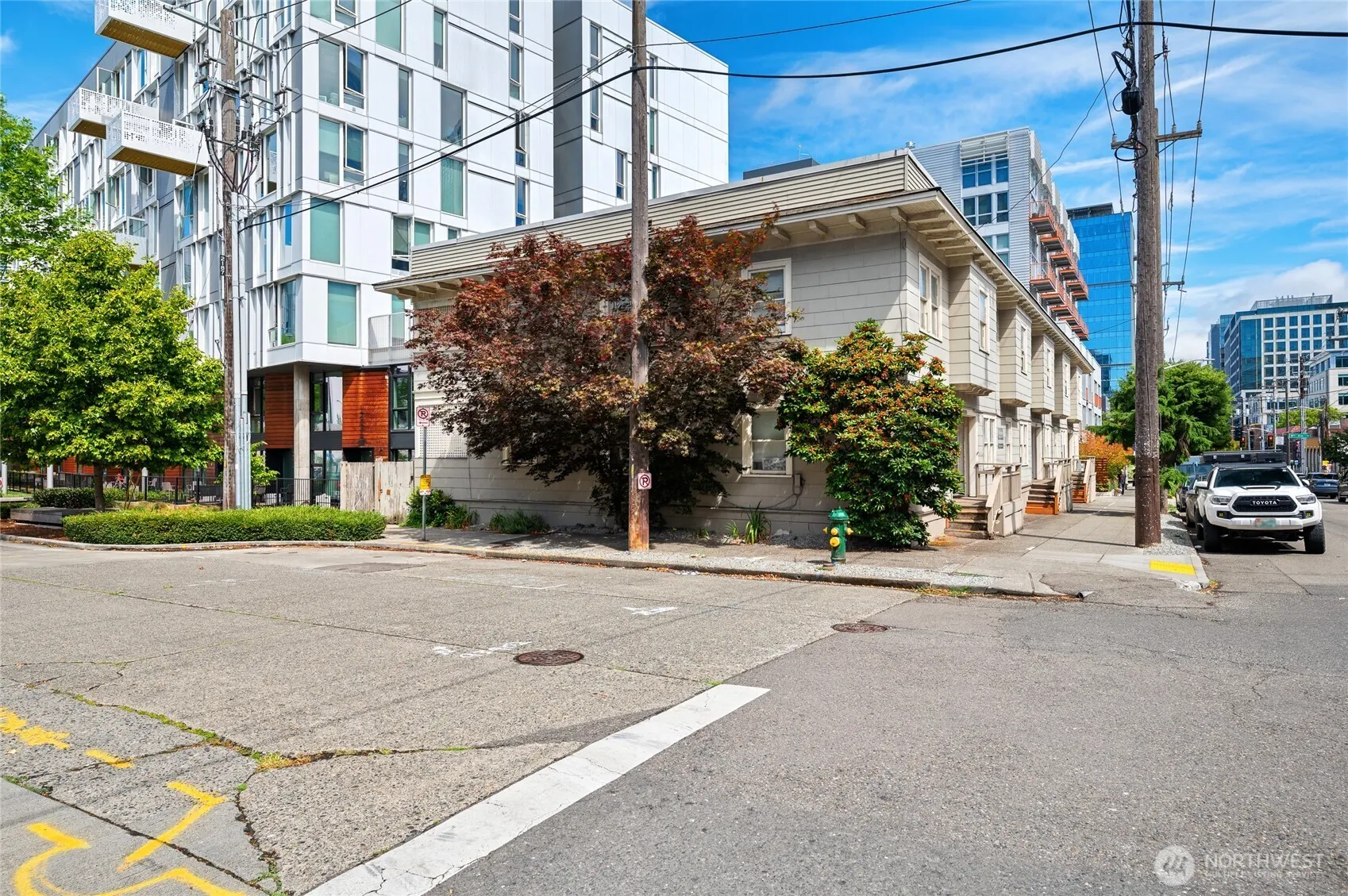 800 Harrison Street , Seattle, WA 98109
