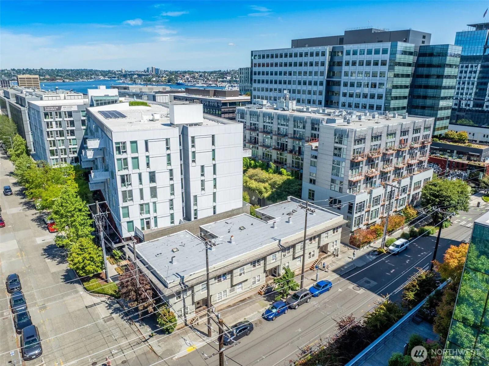 800 Harrison Street , Seattle, WA 98109