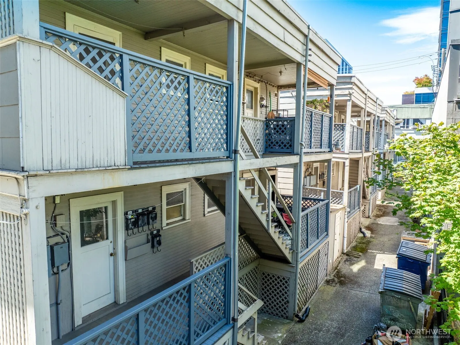 800 Harrison Street , Seattle, WA 98109