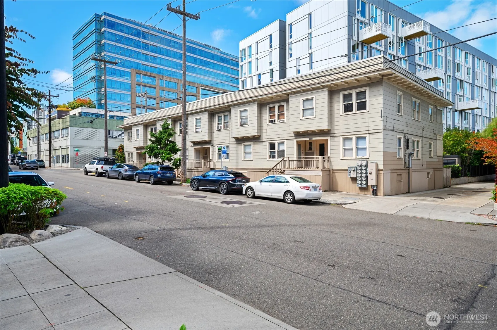 800 Harrison Street , Seattle, WA 98109