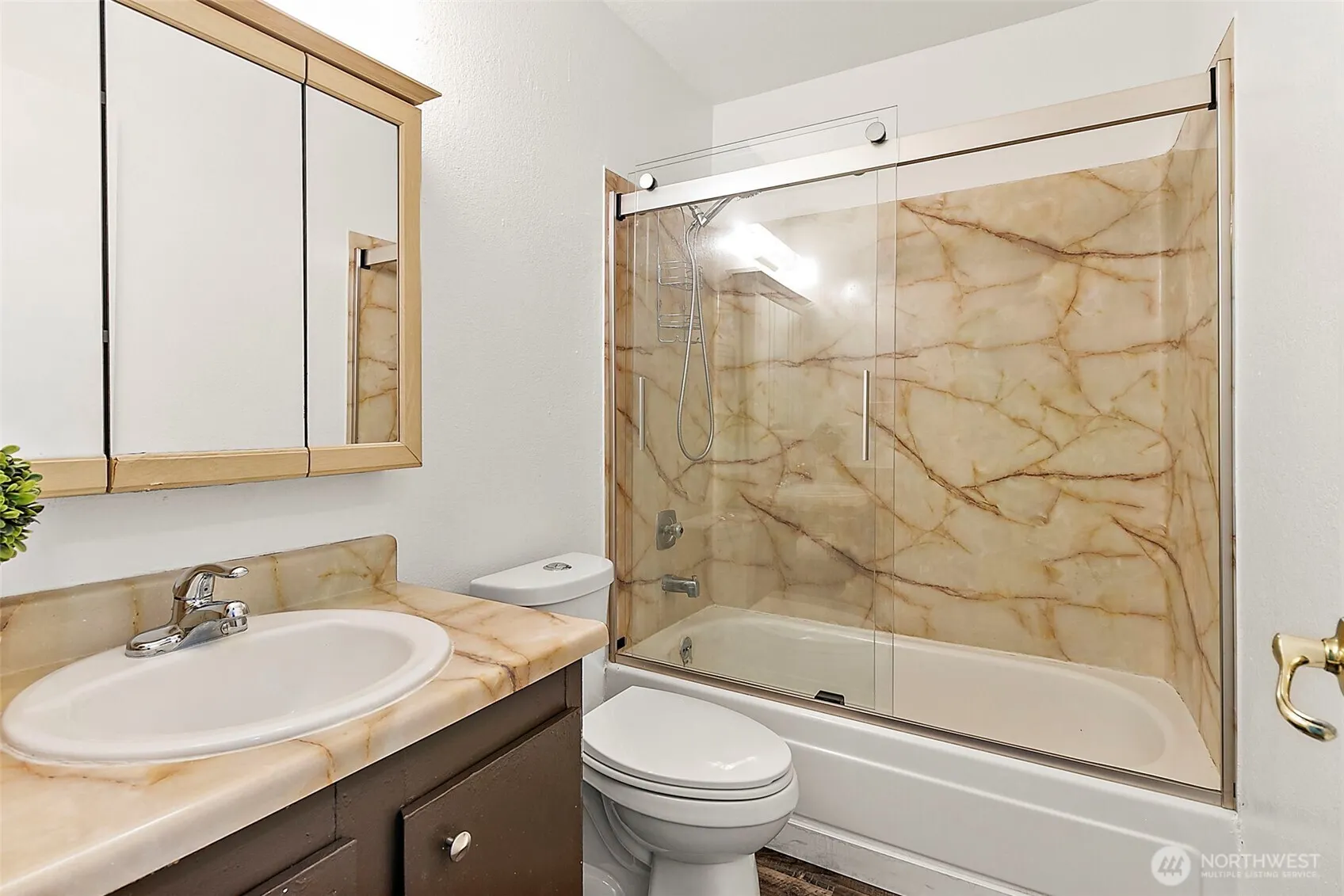 23625 112th Avenue SE #G201, Kent, WA 98031