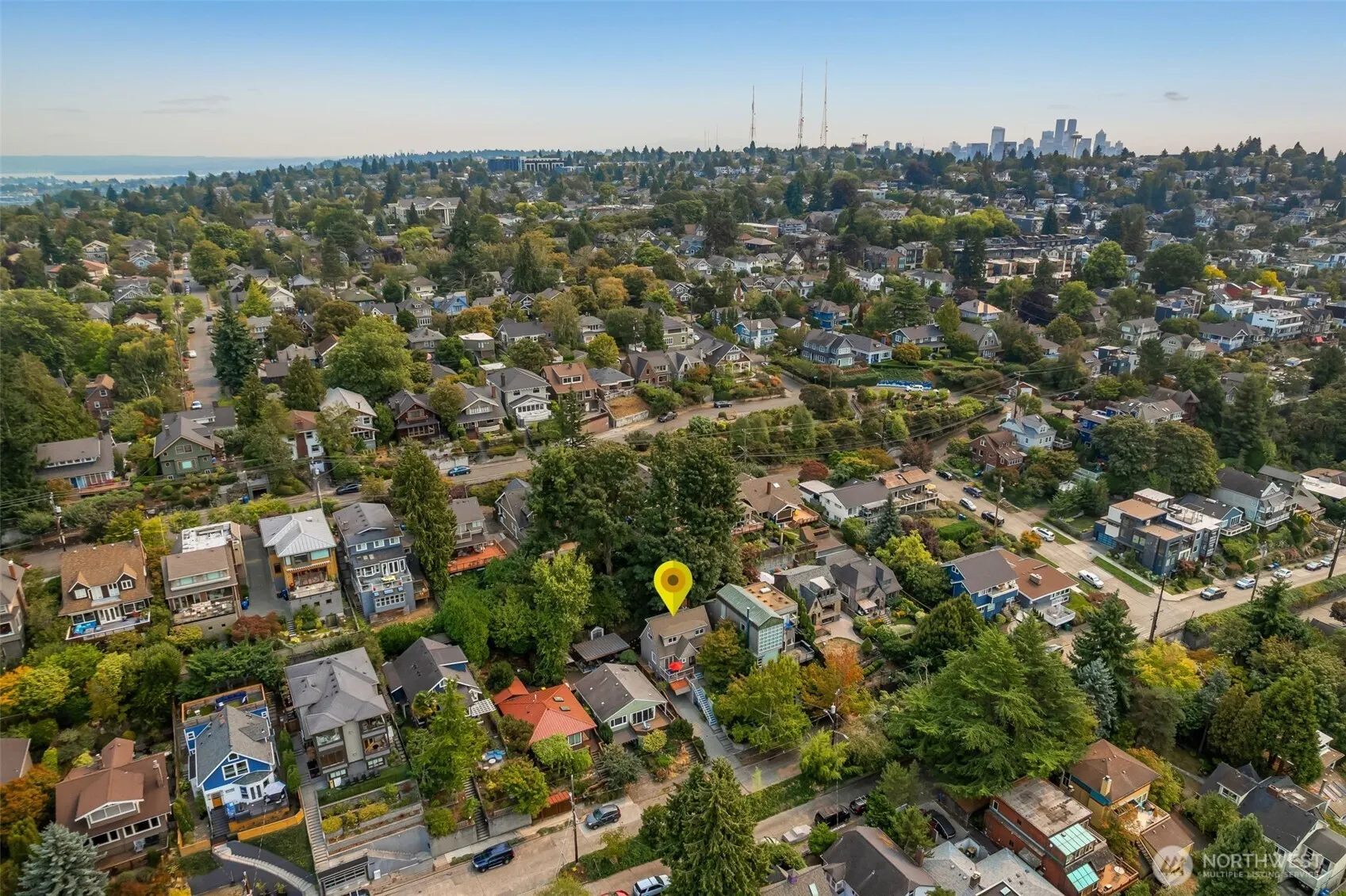 2524 12th Avenue W, Seattle, WA 98119