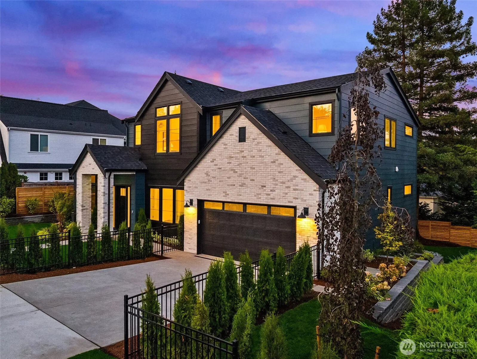 1822 100th Ave NE, Bellevue, WA 98004