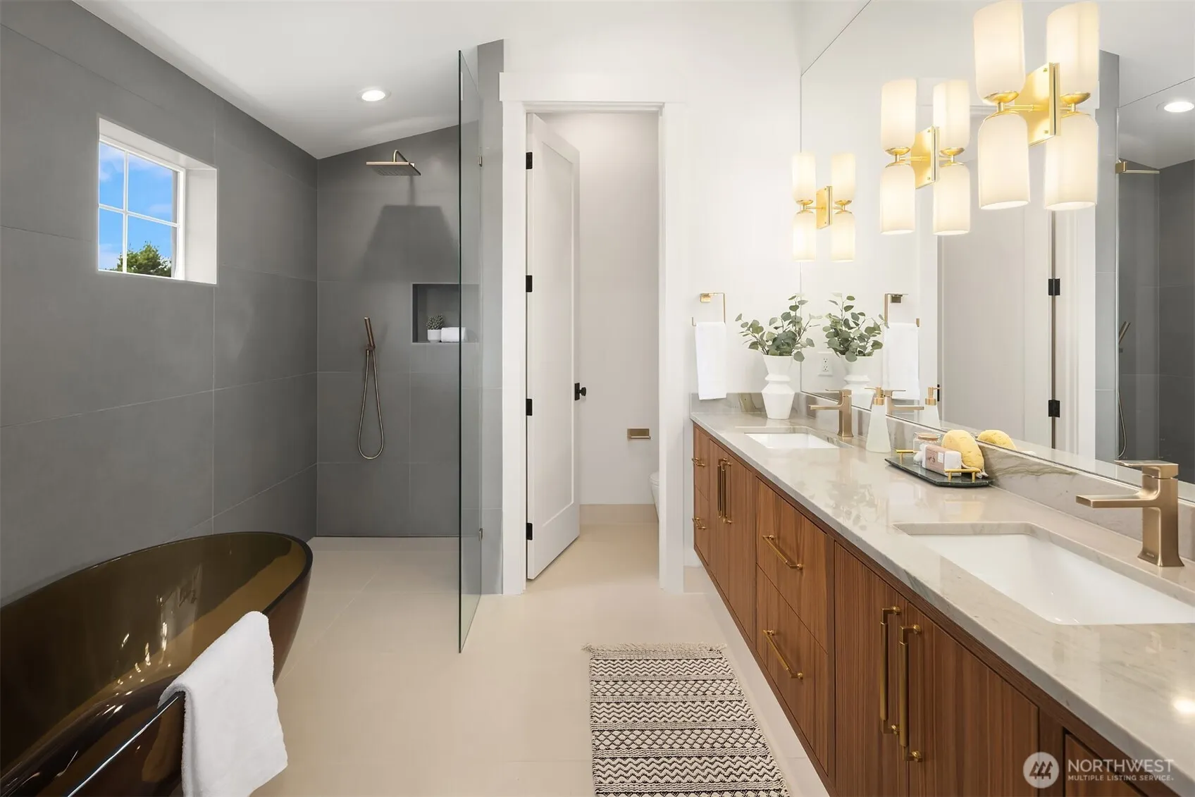 2029 42nd Avenue E, Seattle, WA 98112