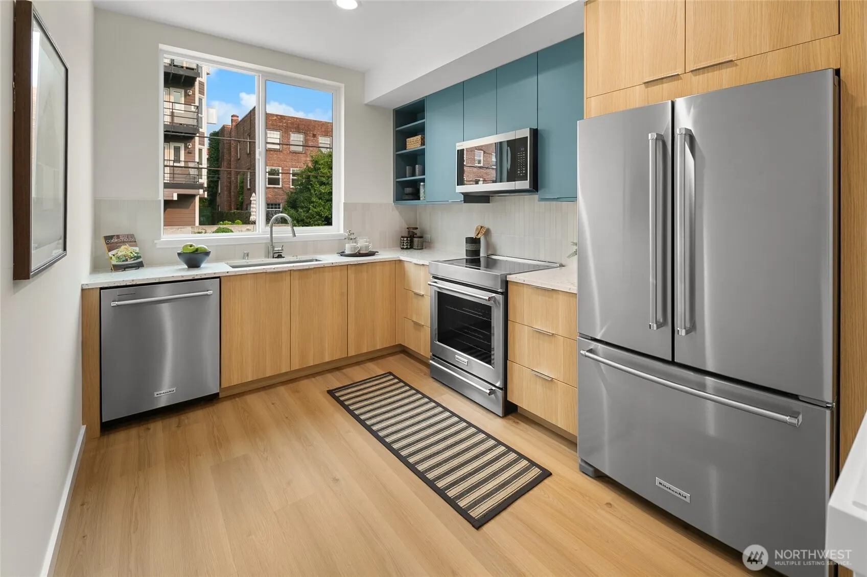 318 F Bellevue Avenue E, Seattle, WA 98102