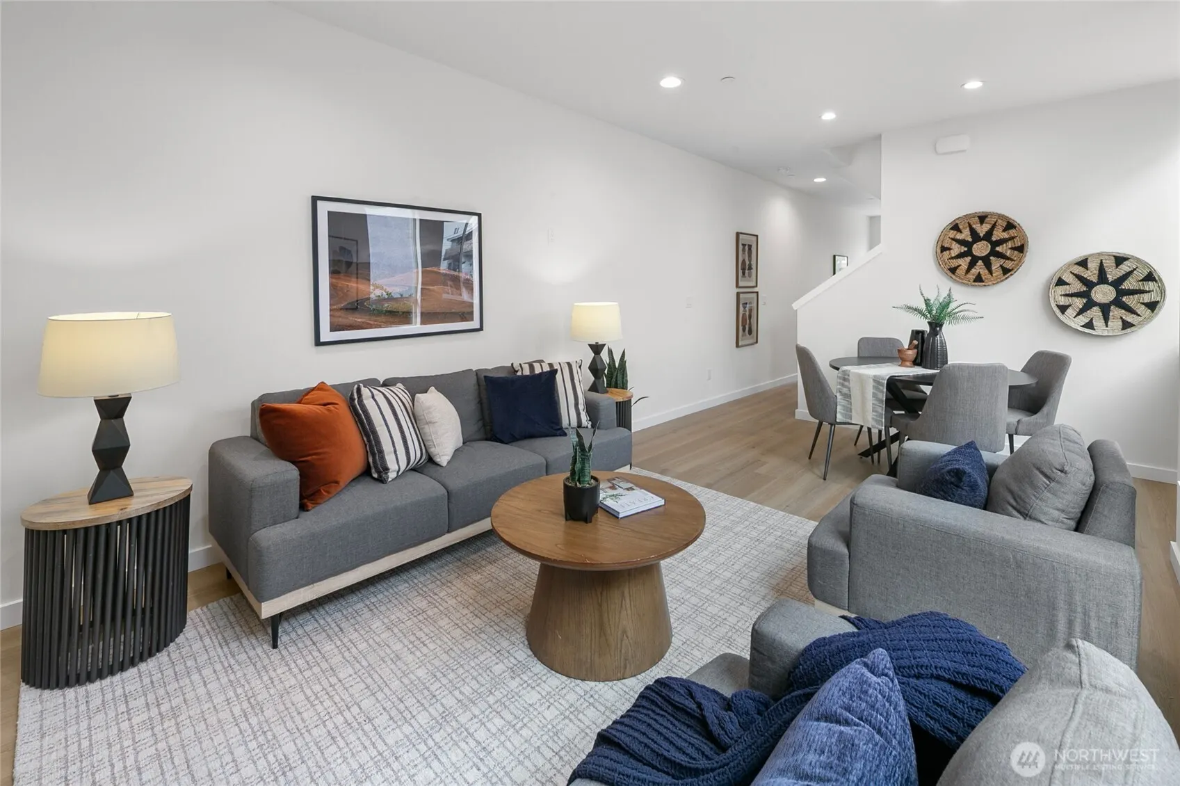 318 F Bellevue Avenue E, Seattle, WA 98102