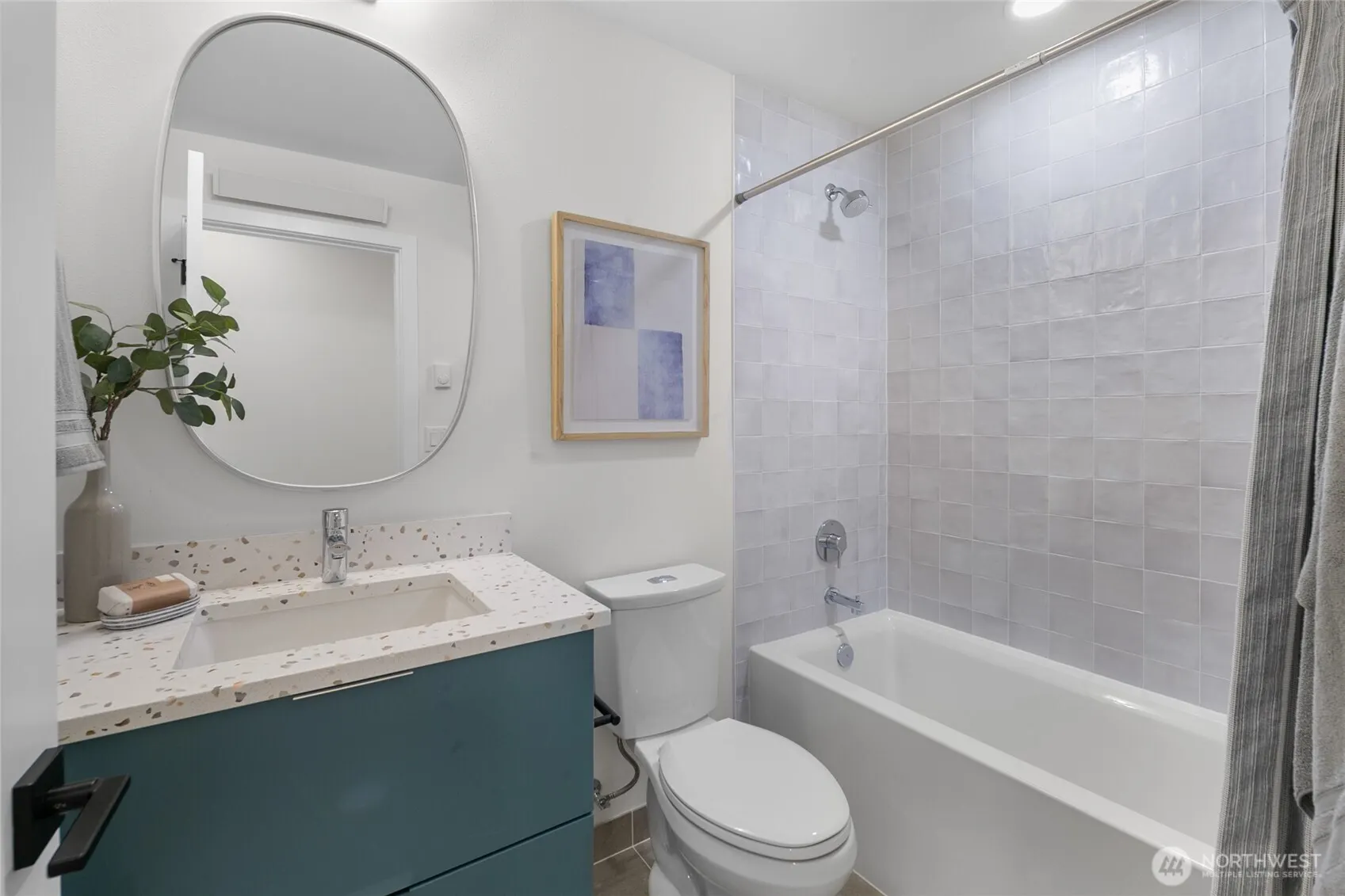 318 F Bellevue Avenue E, Seattle, WA 98102