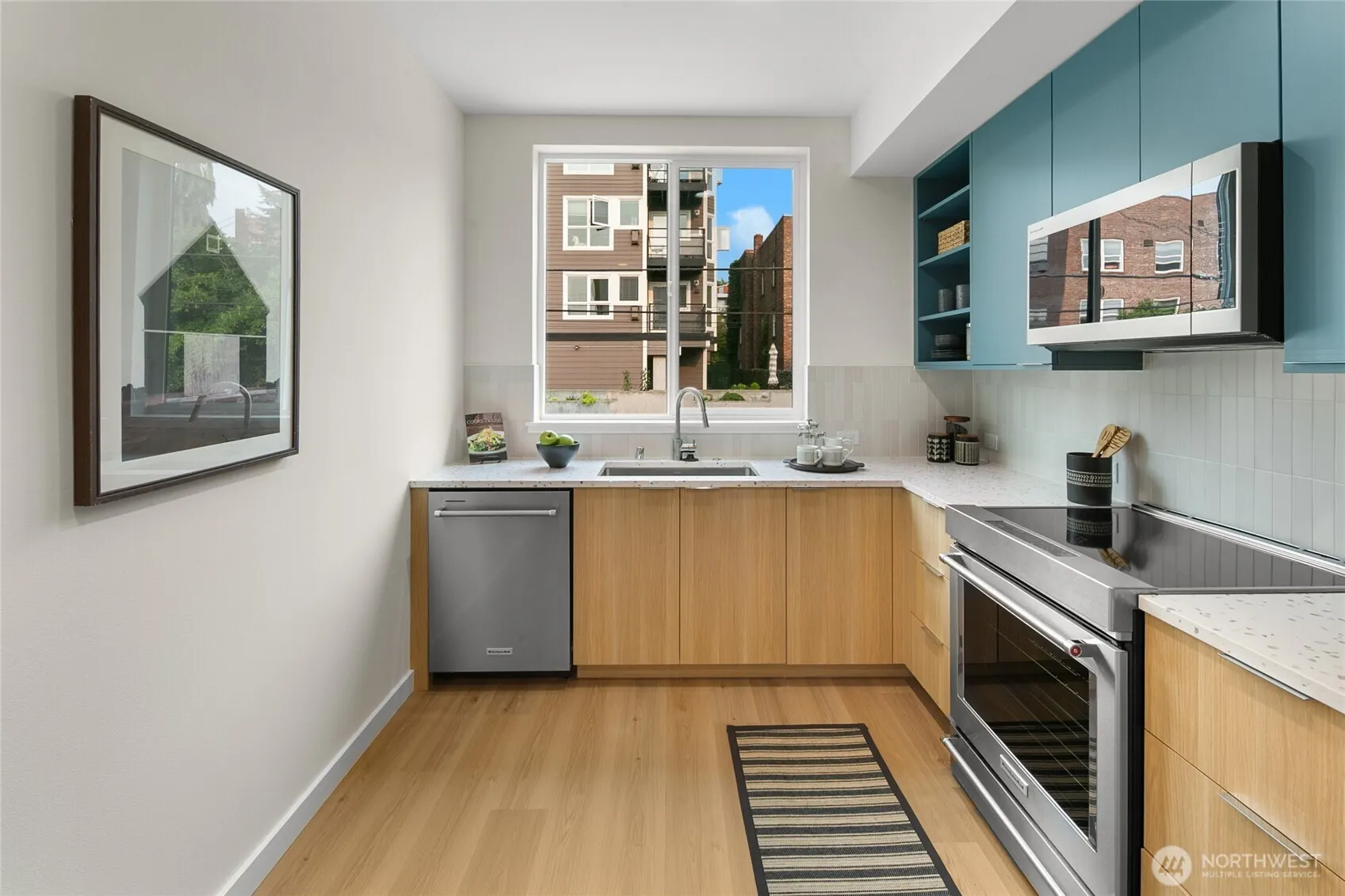 318 F Bellevue Avenue E, Seattle, WA 98102