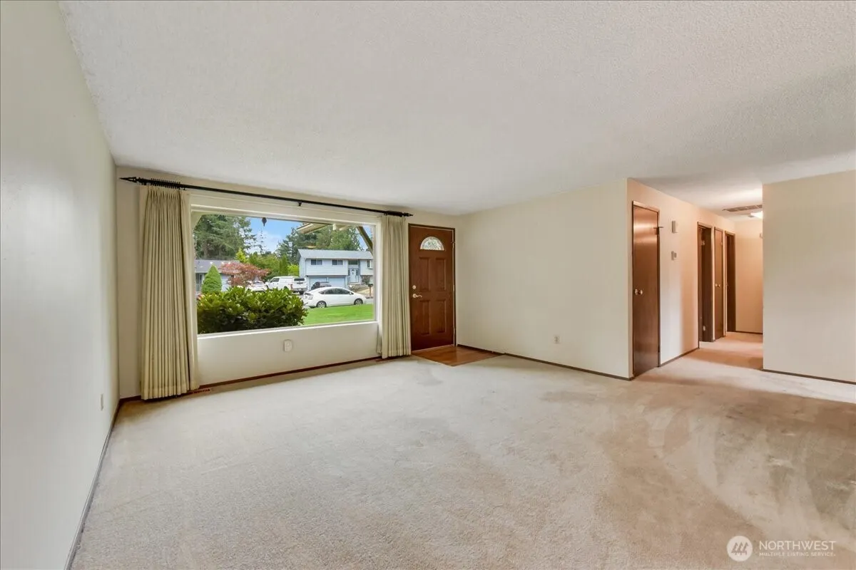 14411 158th Place SE, Renton, WA 98059