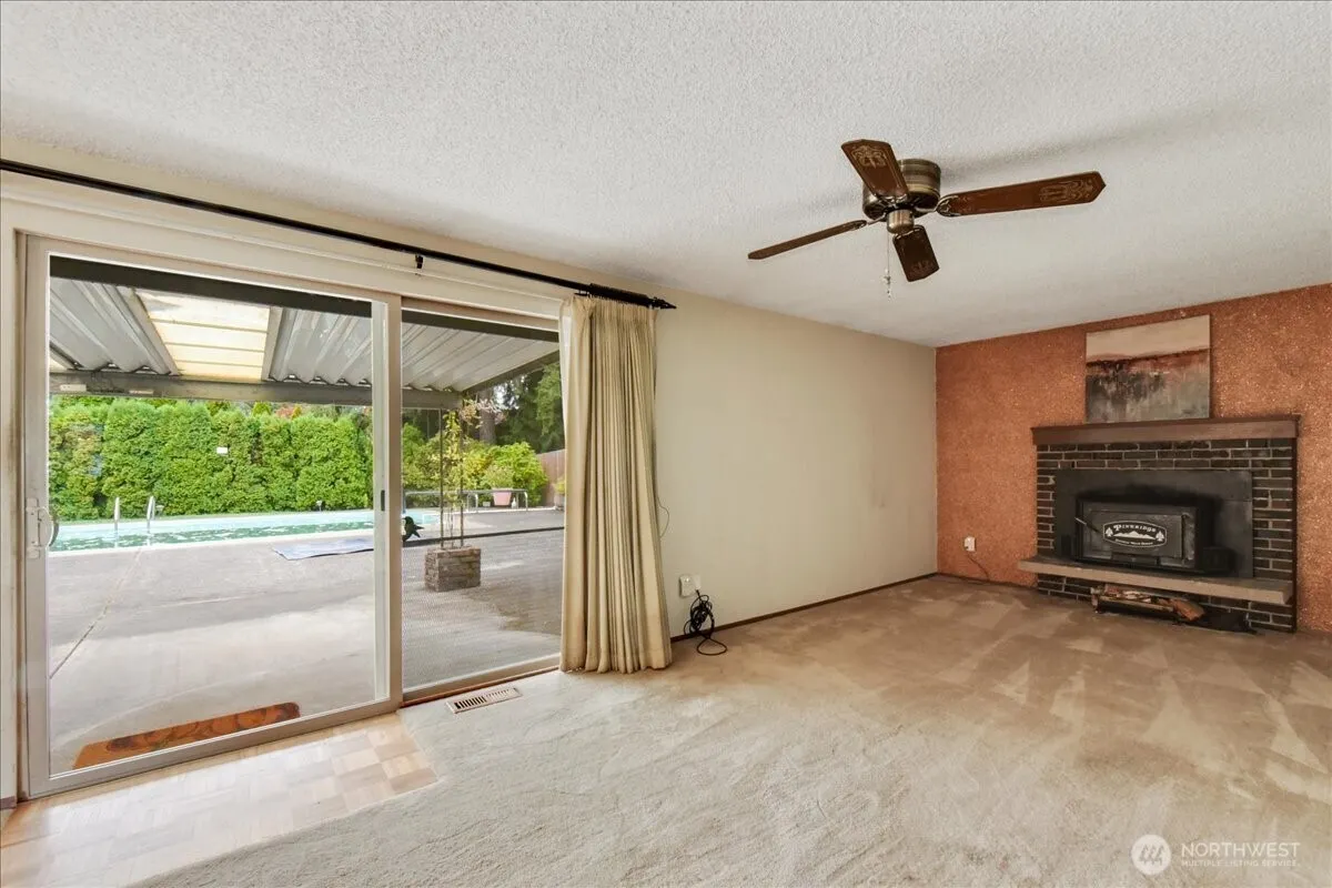14411 158th Place SE, Renton, WA 98059