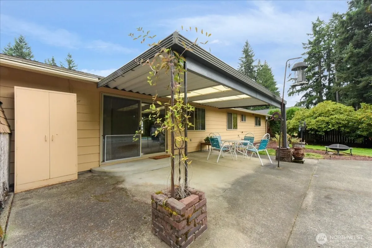 14411 158th Place SE, Renton, WA 98059