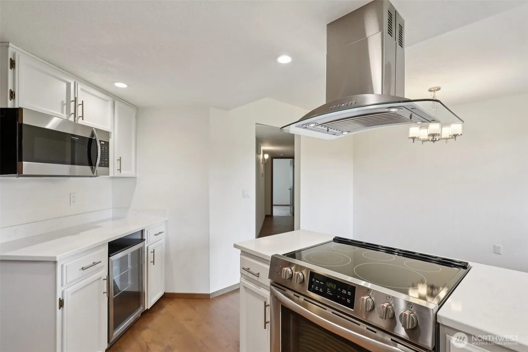 11620 100th Avenue NE #C212, Kirkland, WA 98034
