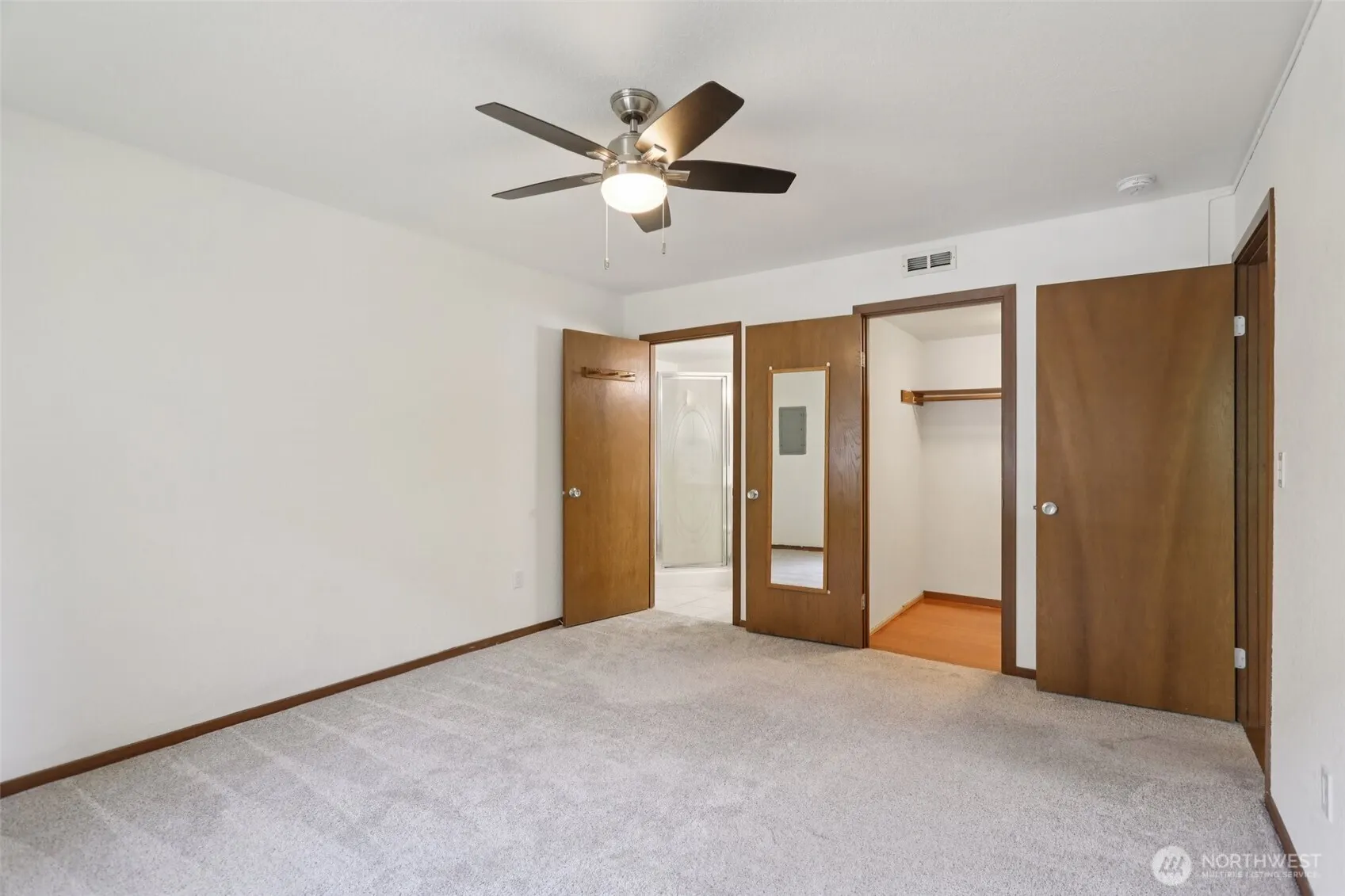 11620 100th Avenue NE #C212, Kirkland, WA 98034