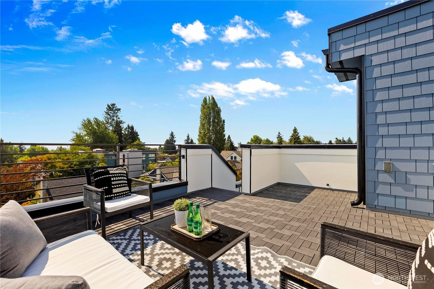 8303 A 12th Avenue NW, Seattle, WA 98117