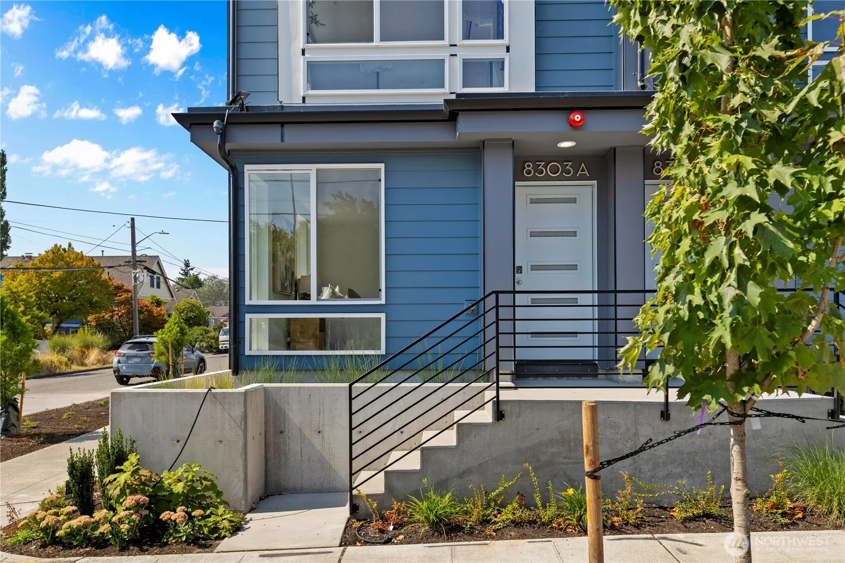 8303 A 12th Avenue NW, Seattle, WA 98117
