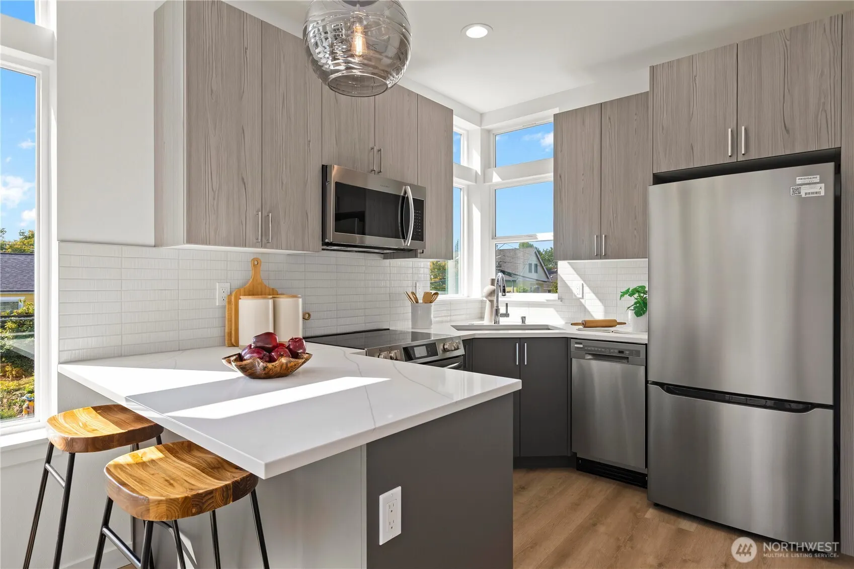 8303 A 12th Avenue NW, Seattle, WA 98117