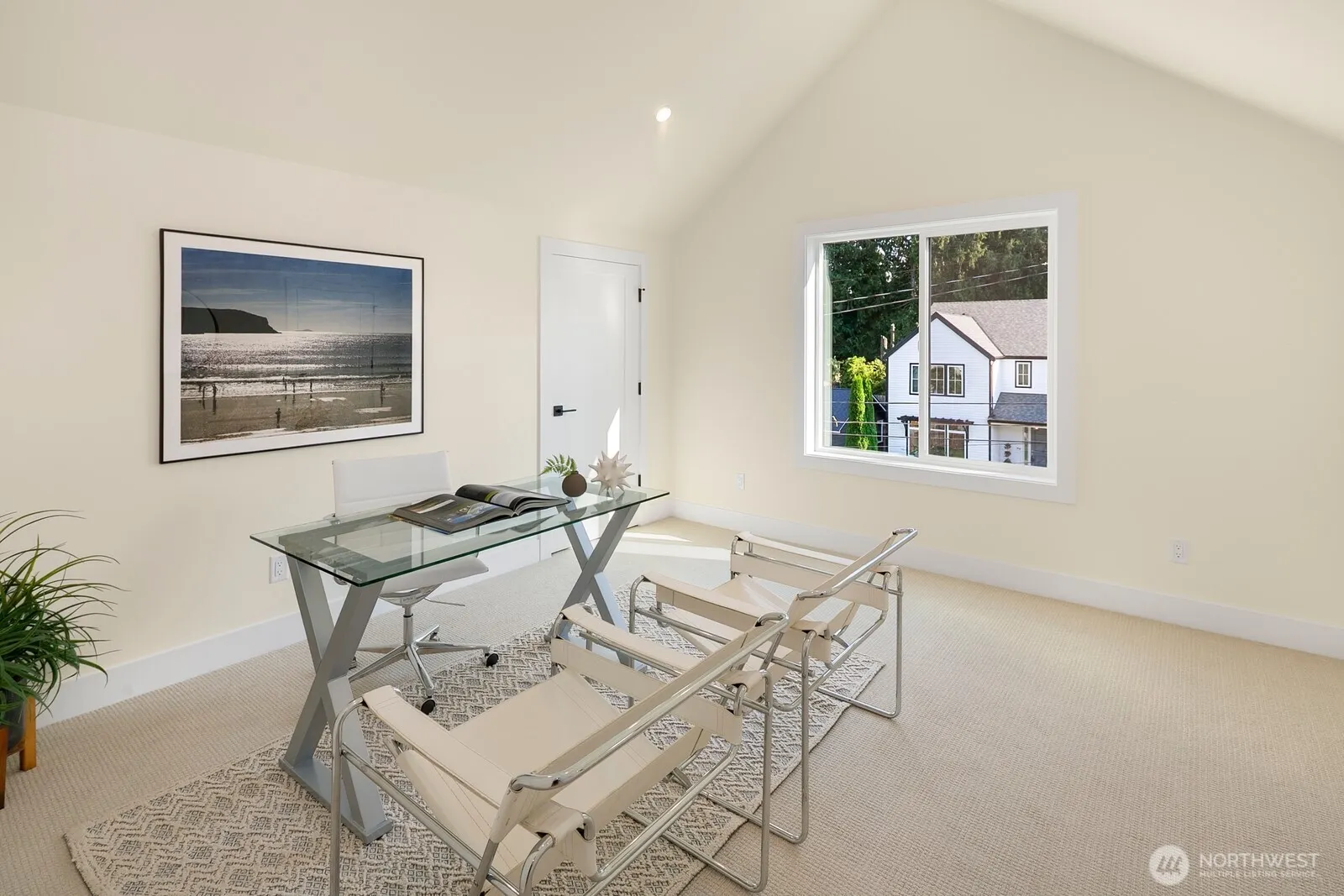 3814 NE 89th Street , Seattle, WA 98115
