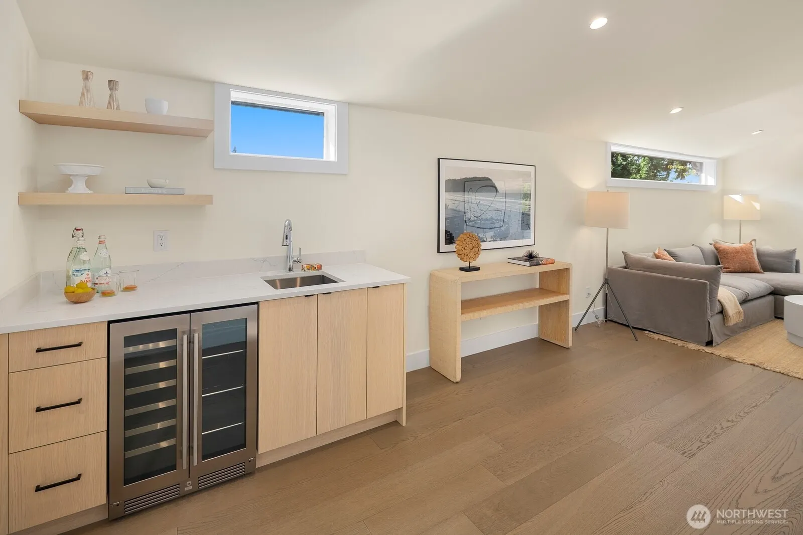 3814 NE 89th Street , Seattle, WA 98115