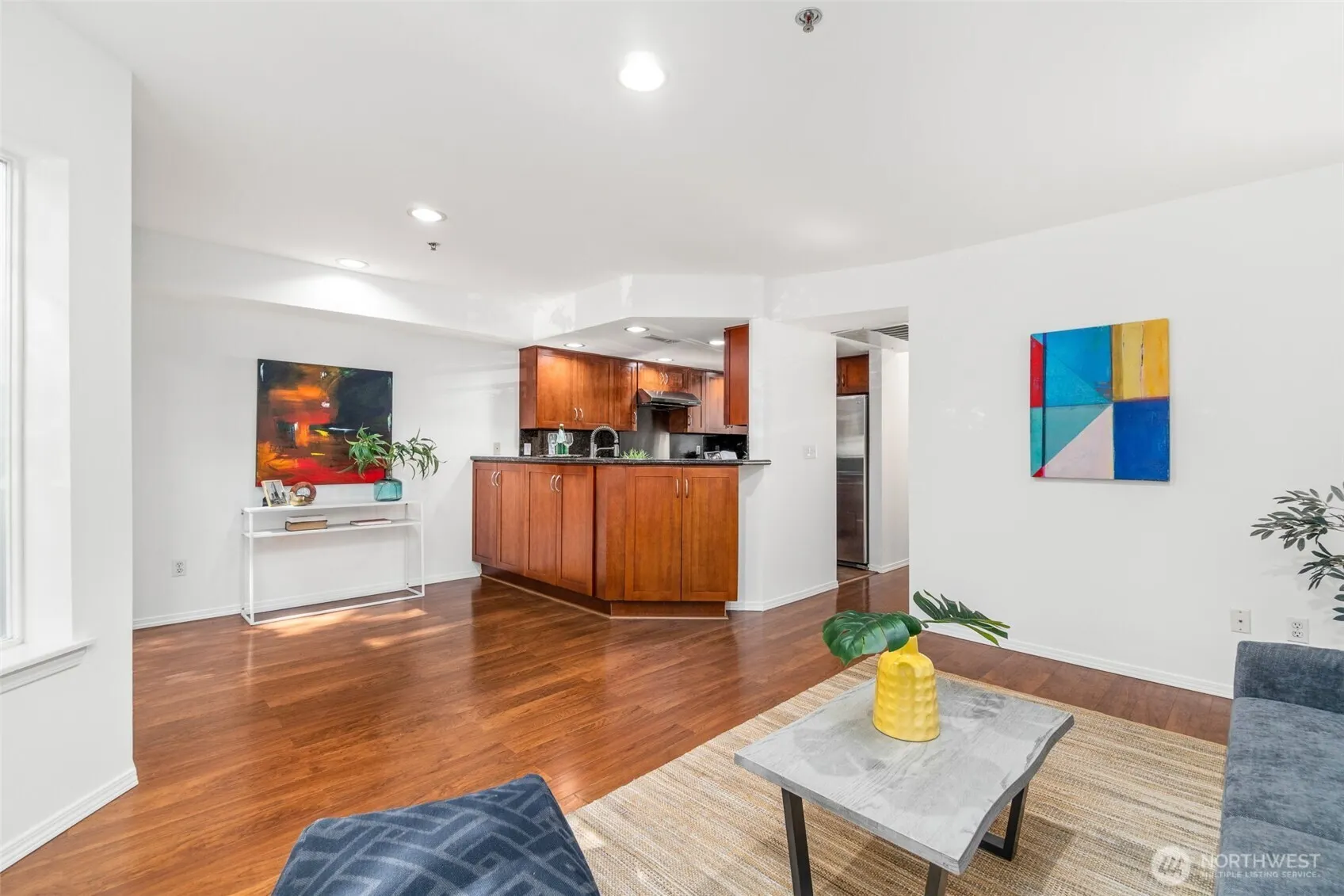 16225 Northup Way #A202, Bellevue, WA 98008