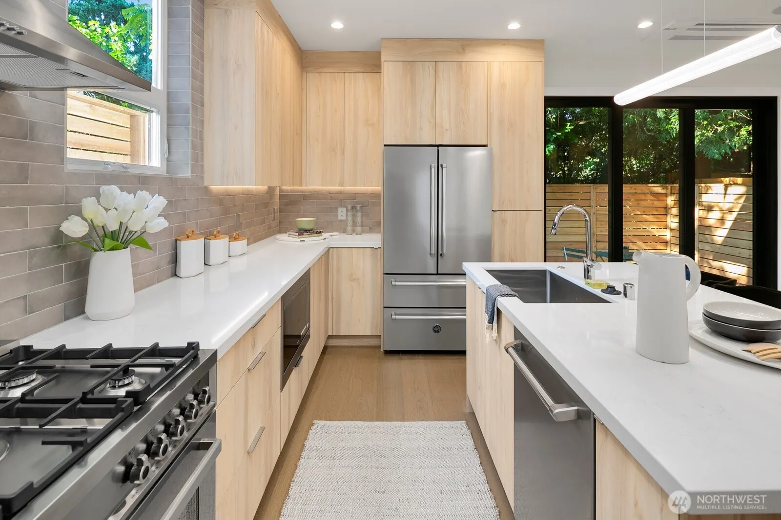 3816 NE 89th Street , Seattle, WA 98115