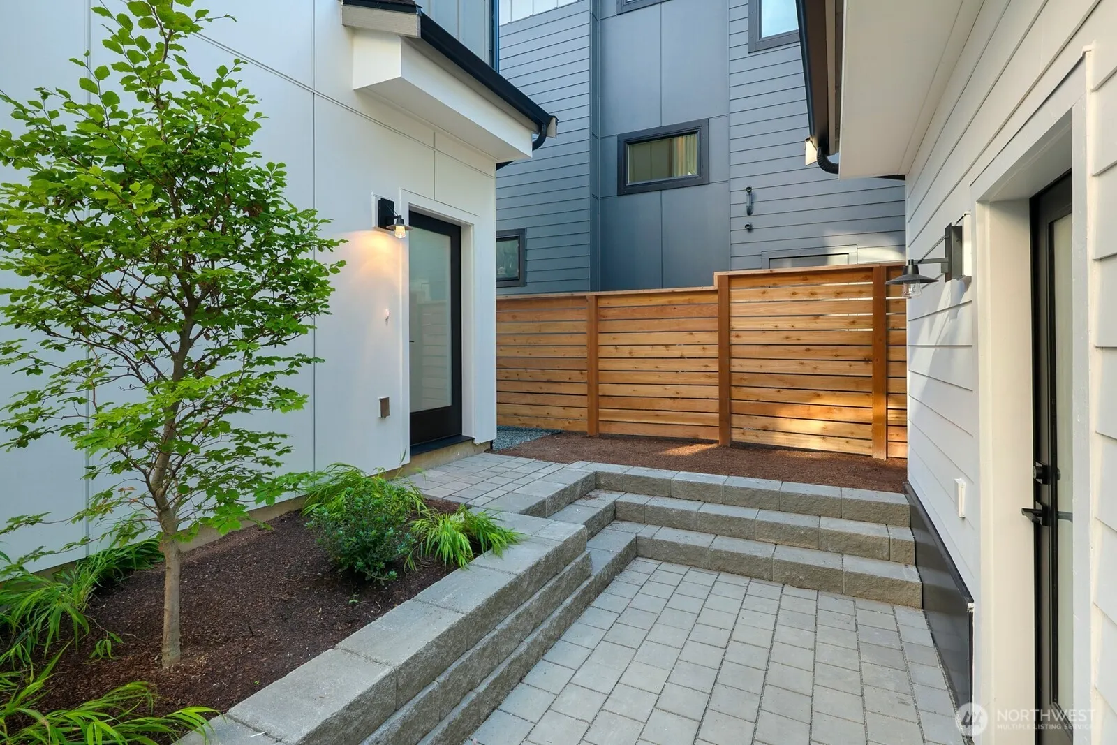 3816 NE 89th Street , Seattle, WA 98115